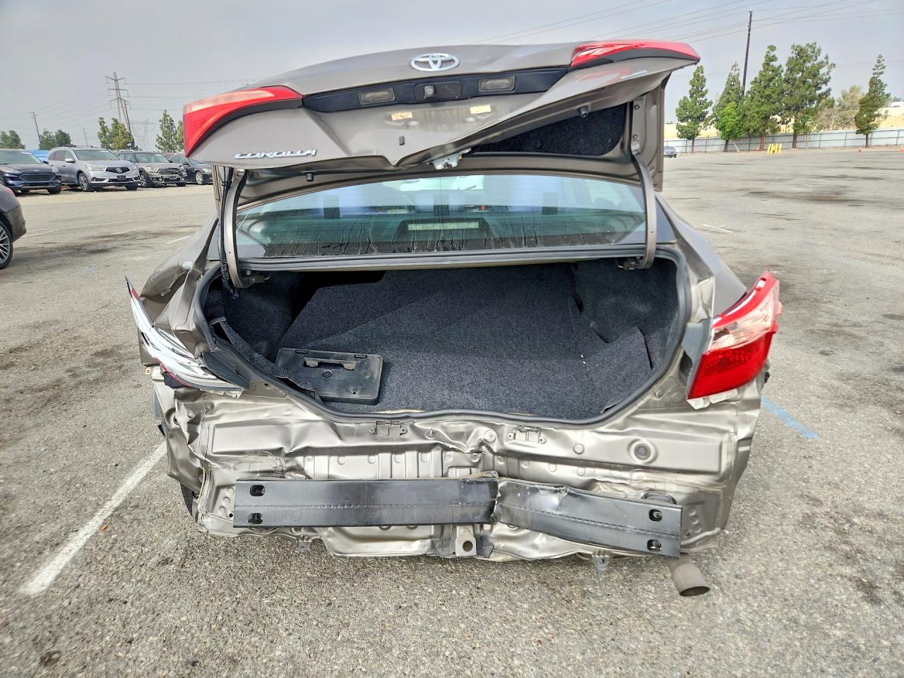 2019 Toyota Corolla Le Gray vin: 5YFBURHE3KP935006