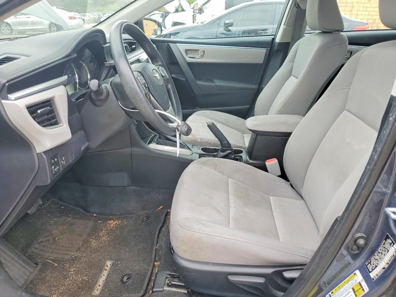 2014 Toyota Corolla Le Plus Silver vin: 5YFBURHE4EP001652