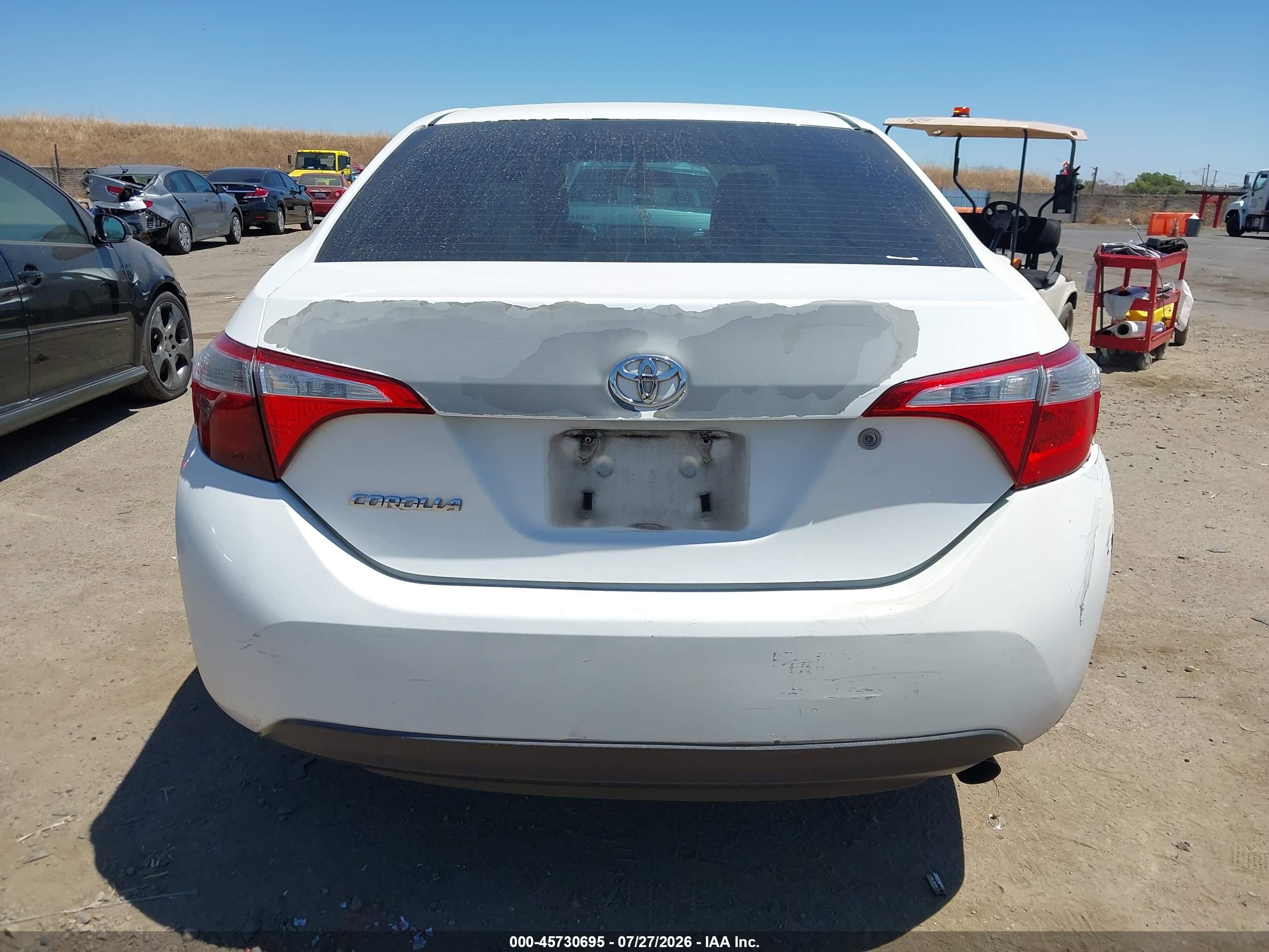 2014 Toyota Corolla L White vin: 5YFBURHE4EP002137