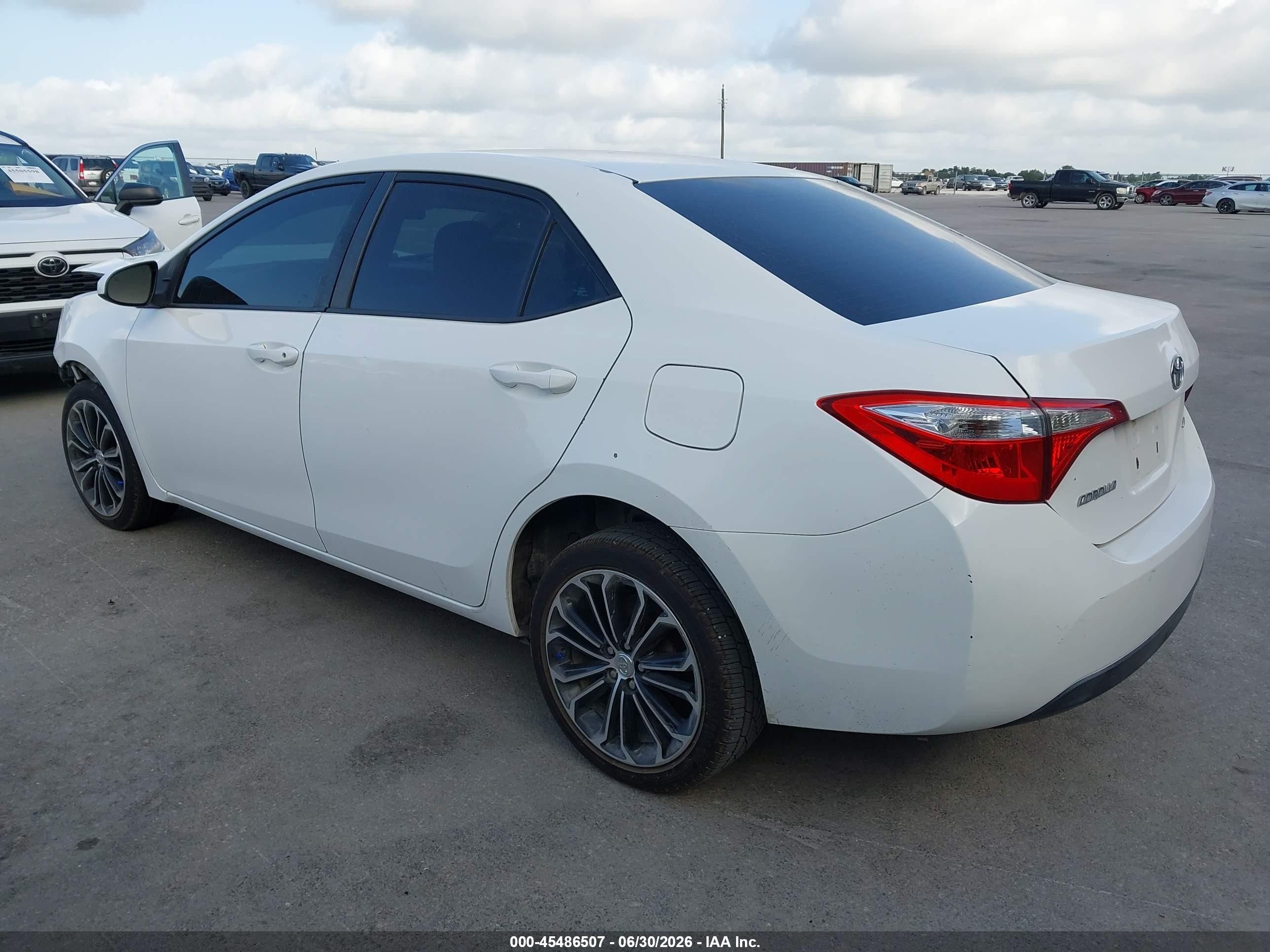 2014 Toyota Corolla Le White vin: 5YFBURHE4EP020167
