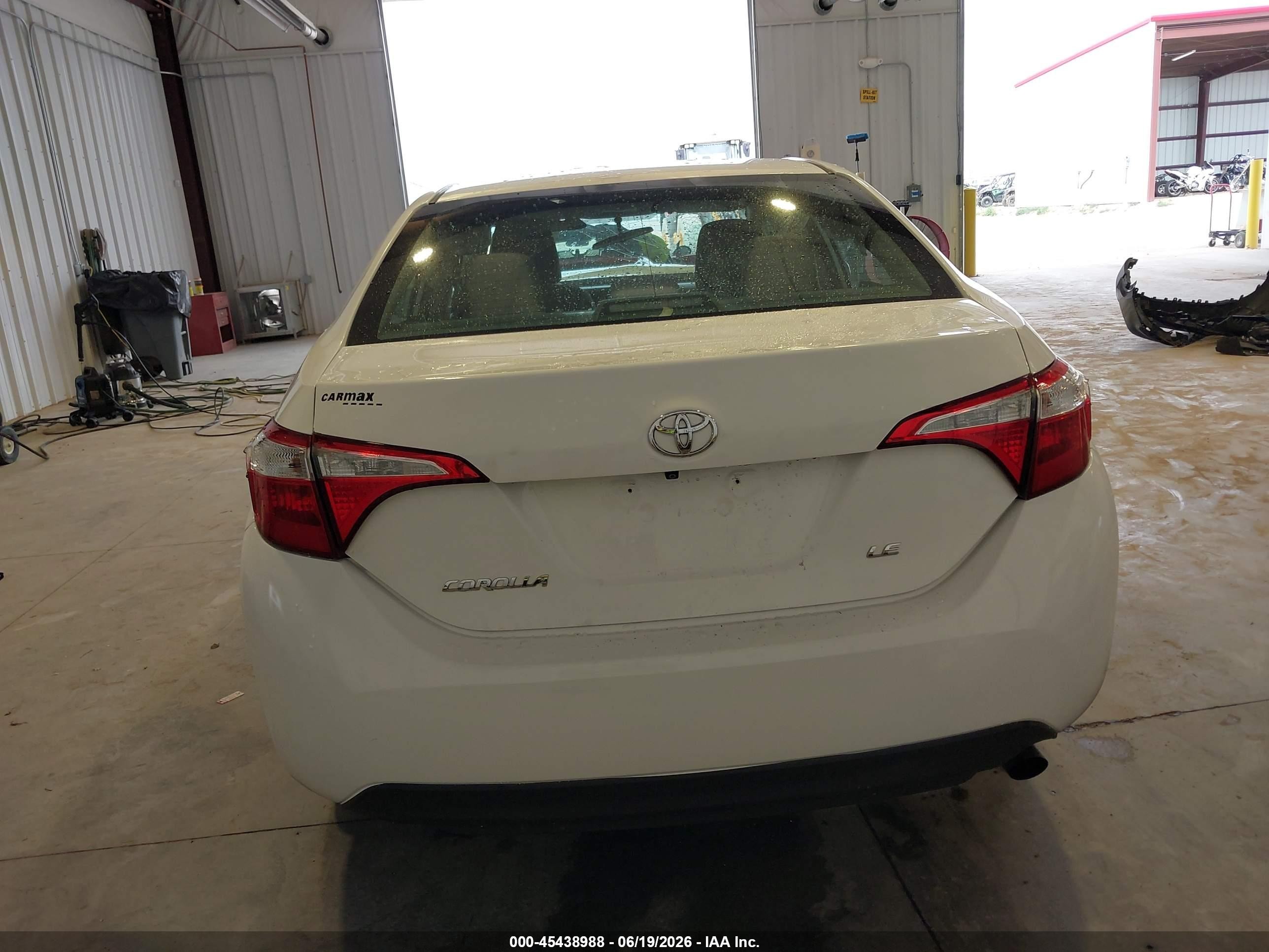 2014 Toyota Corolla Le Plus White vin: 5YFBURHE4EP025028