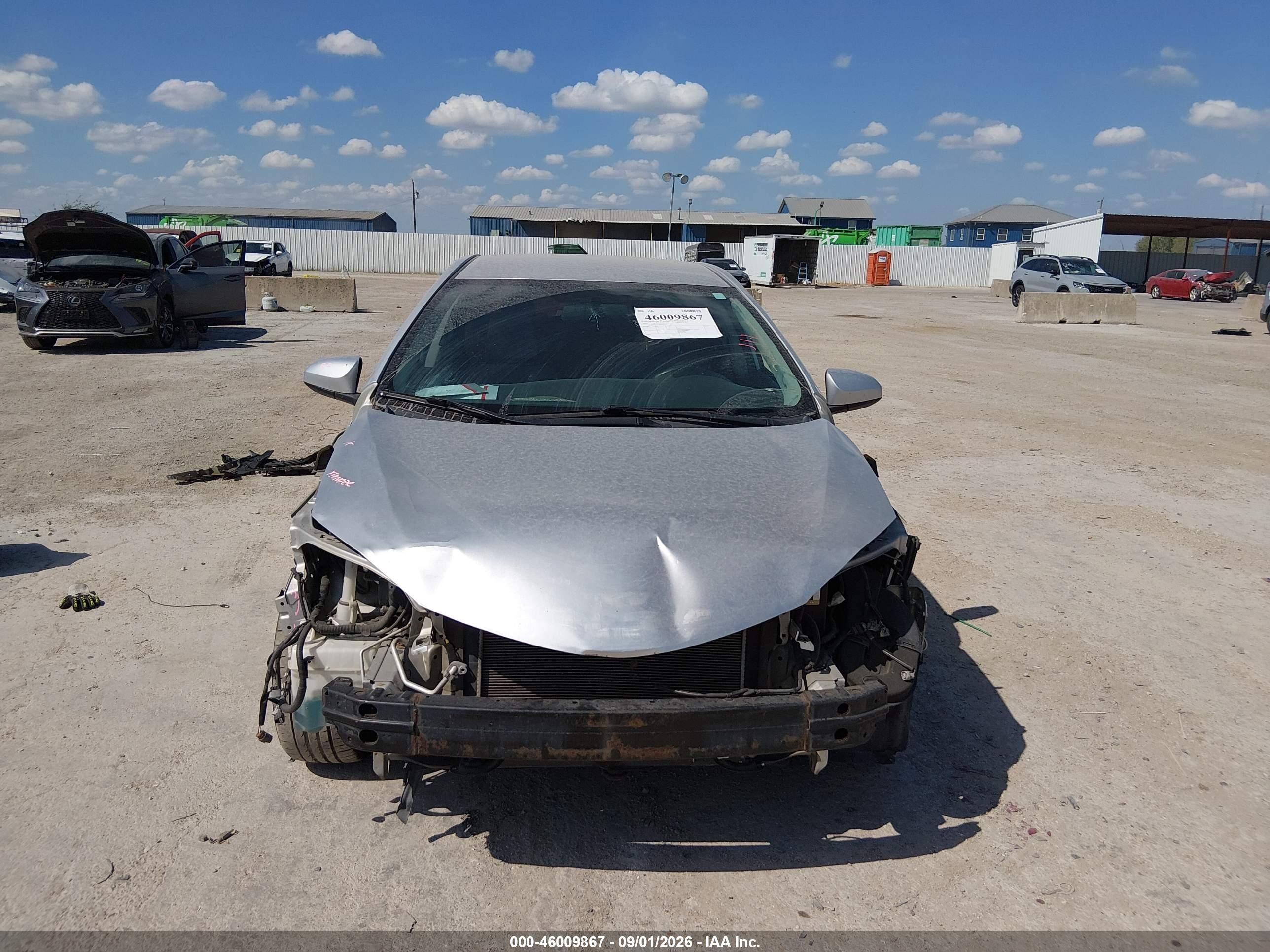 2014 Toyota Corolla Le Silver vin: 5YFBURHE4EP027619