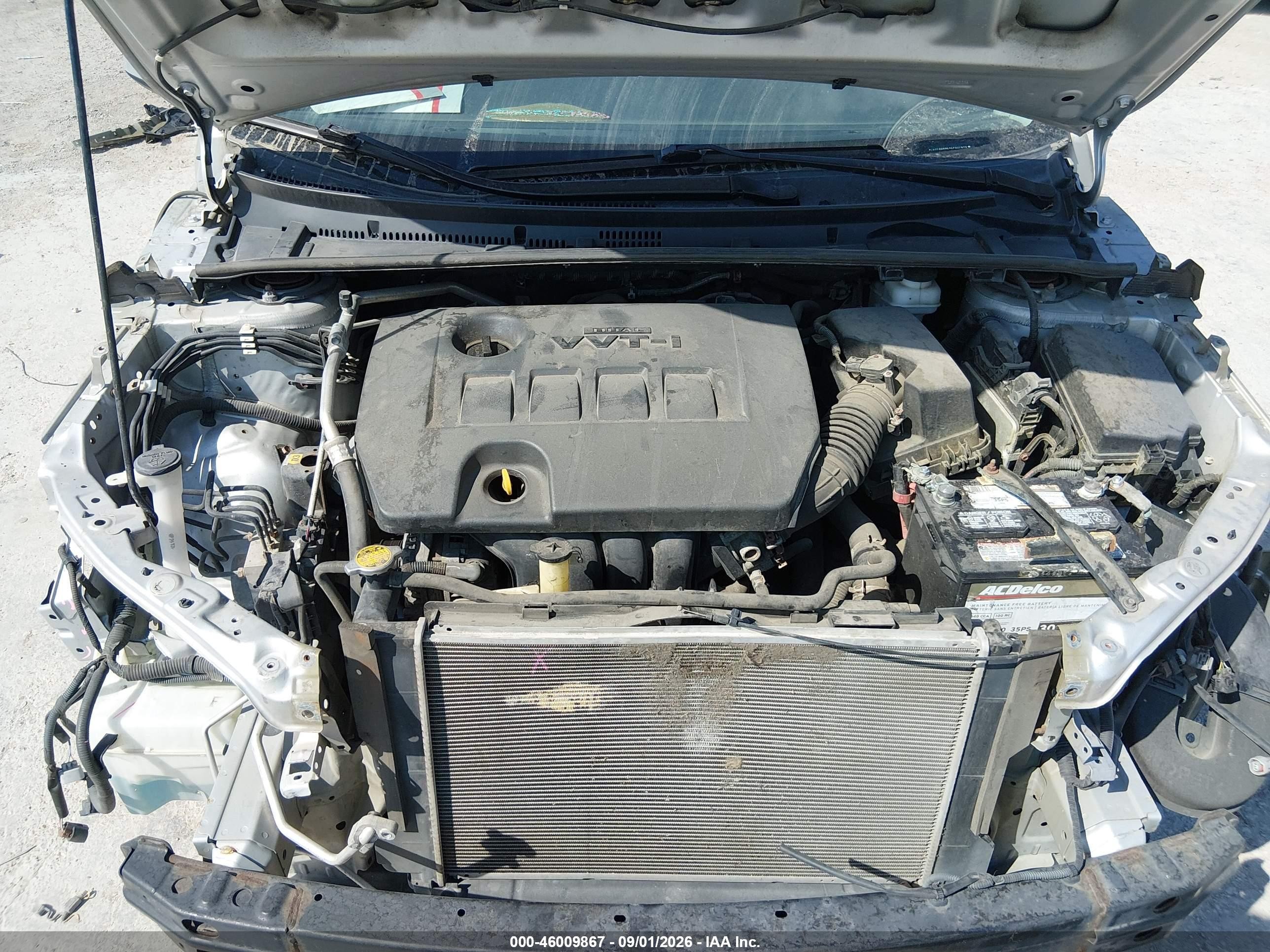 2014 Toyota Corolla Le Silver vin: 5YFBURHE4EP027619