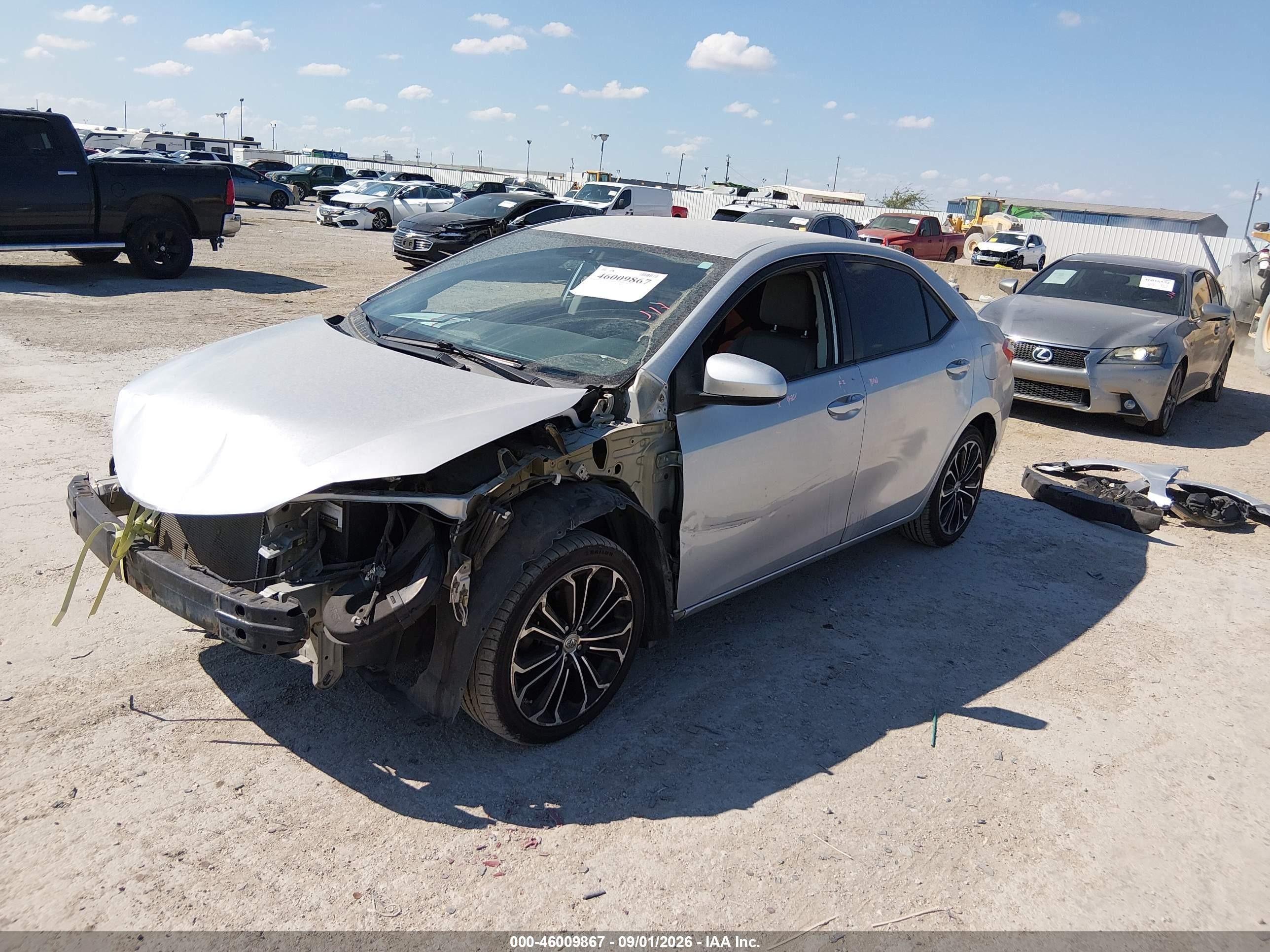 2014 Toyota Corolla Le Silver vin: 5YFBURHE4EP027619