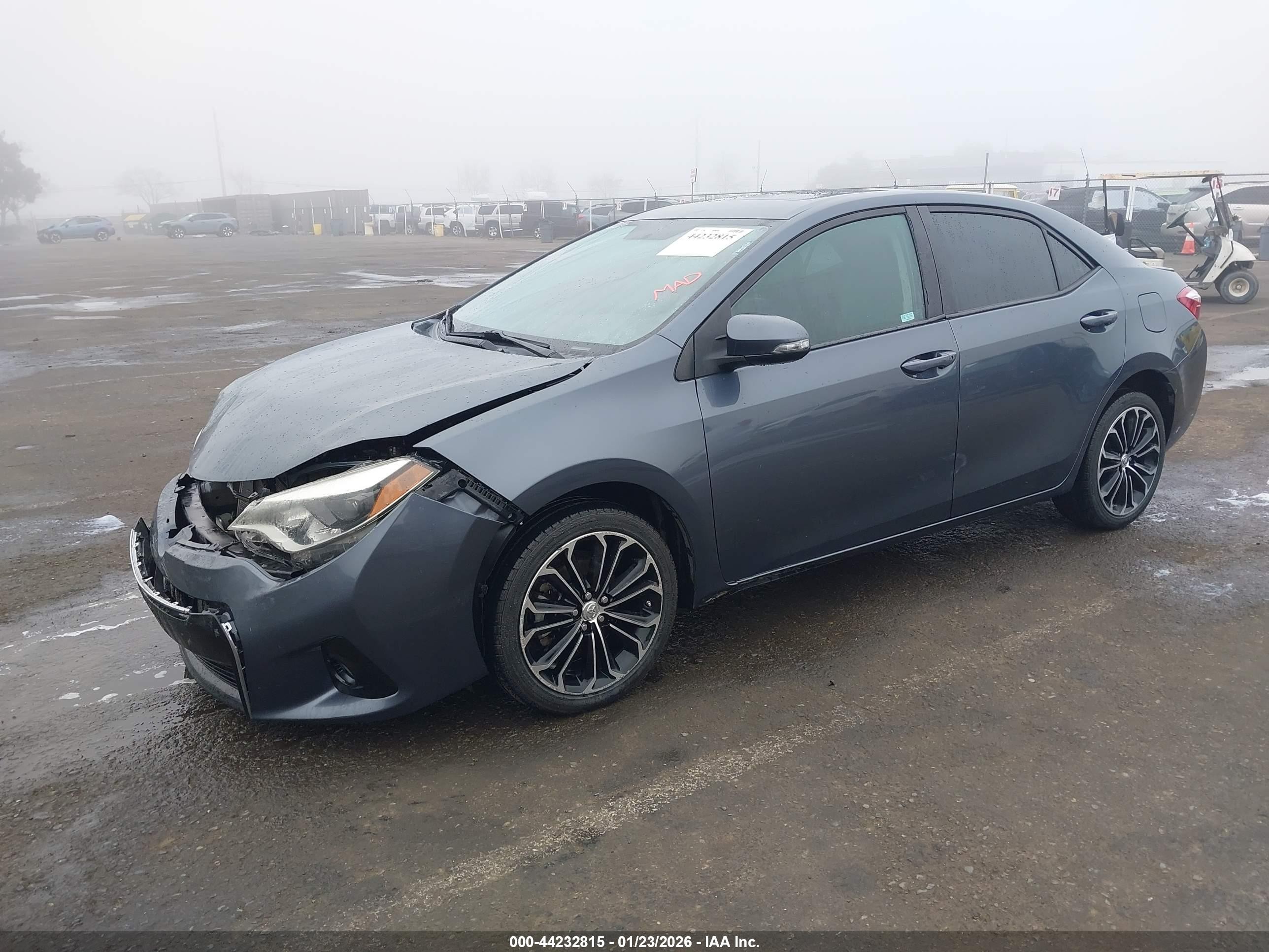2014 Toyota Corolla S Plus Blue vin: 5YFBURHE4EP041259