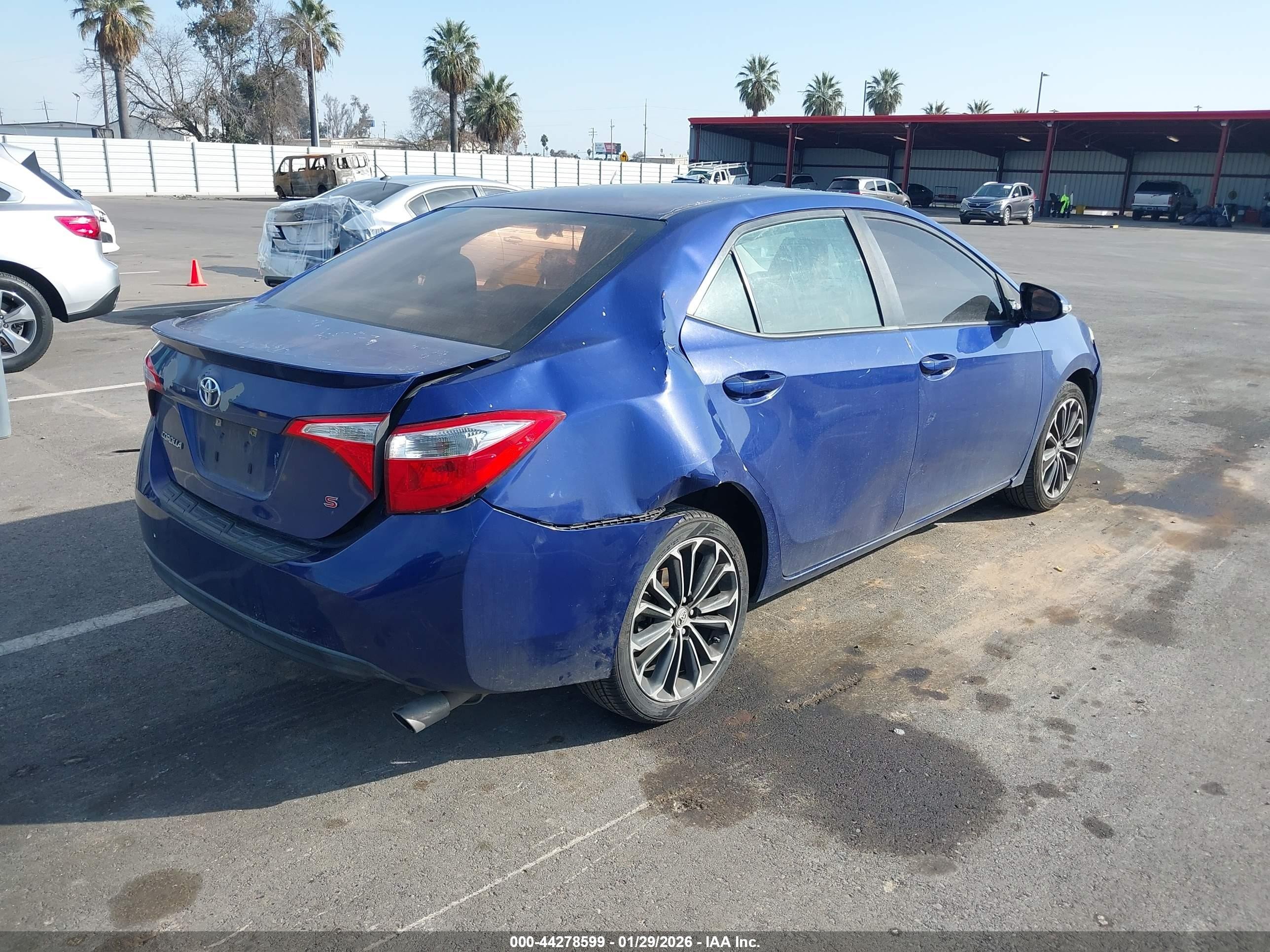 2014 Toyota Corolla S Plus Blue vin: 5YFBURHE4EP043318