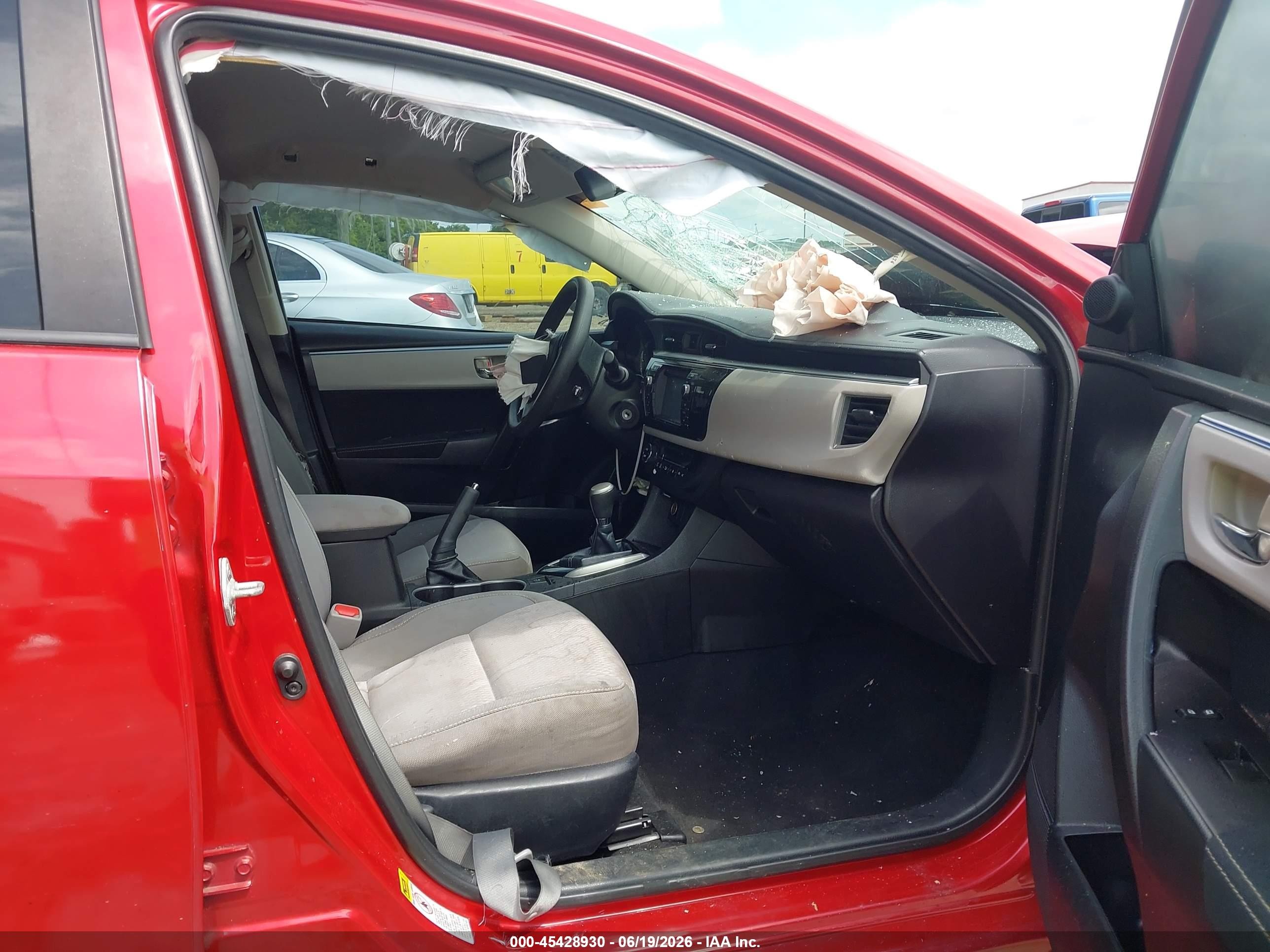 2014 Toyota Corolla Le Red vin: 5YFBURHE4EP064475