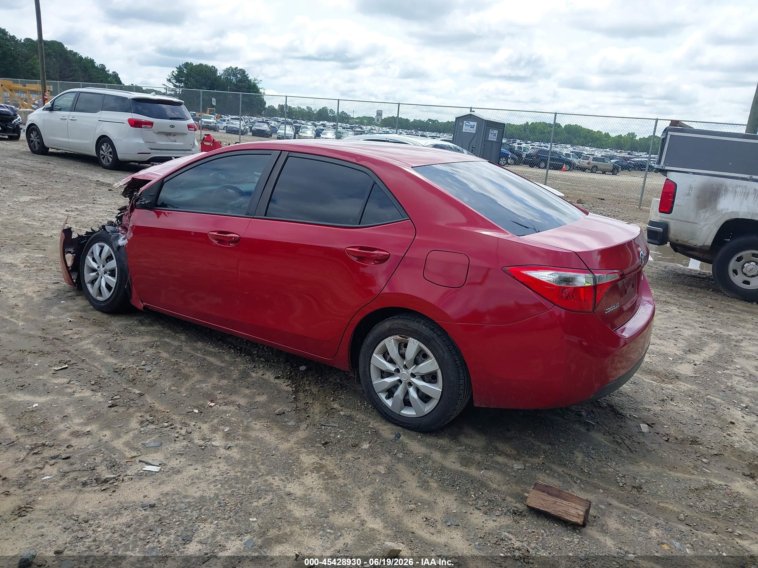 2014 Toyota Corolla Le Red vin: 5YFBURHE4EP064475