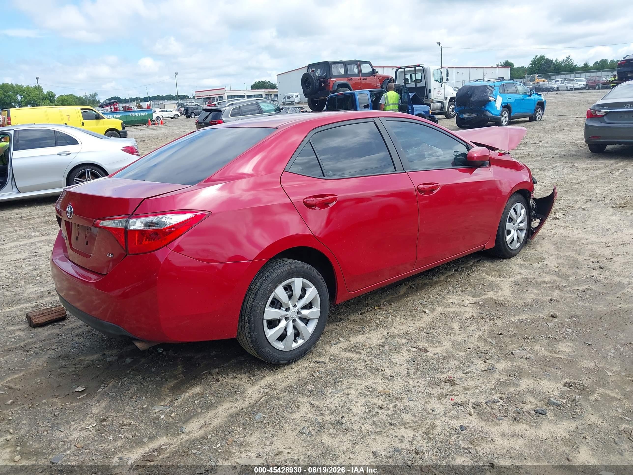 2014 Toyota Corolla Le Red vin: 5YFBURHE4EP064475