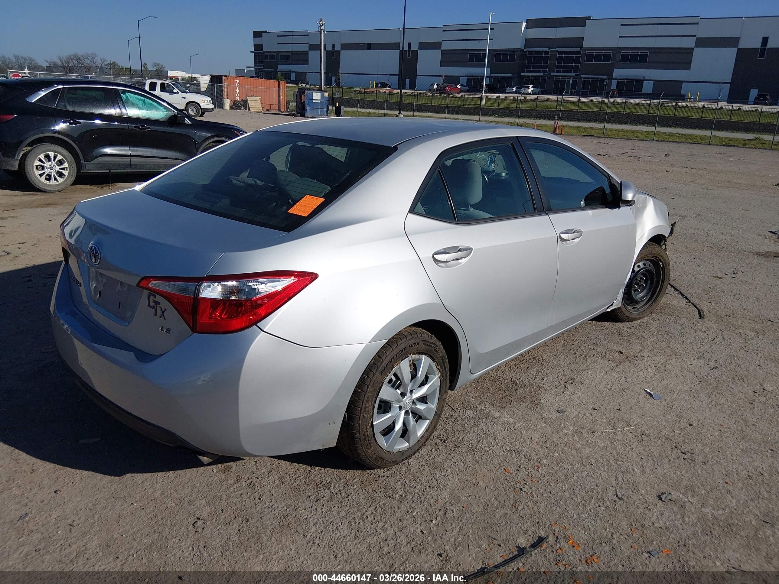 2014 Toyota Corolla Le Silver vin: 5YFBURHE4EP065867