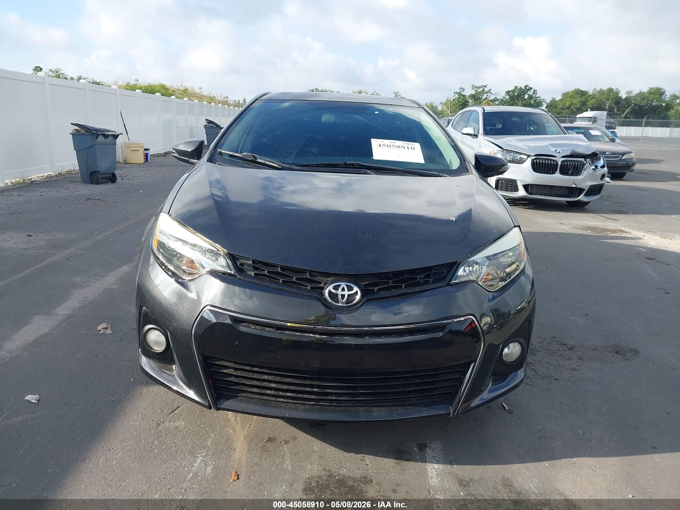 2014 Toyota Corolla S Plus Черный vin: 5YFBURHE4EP066212
