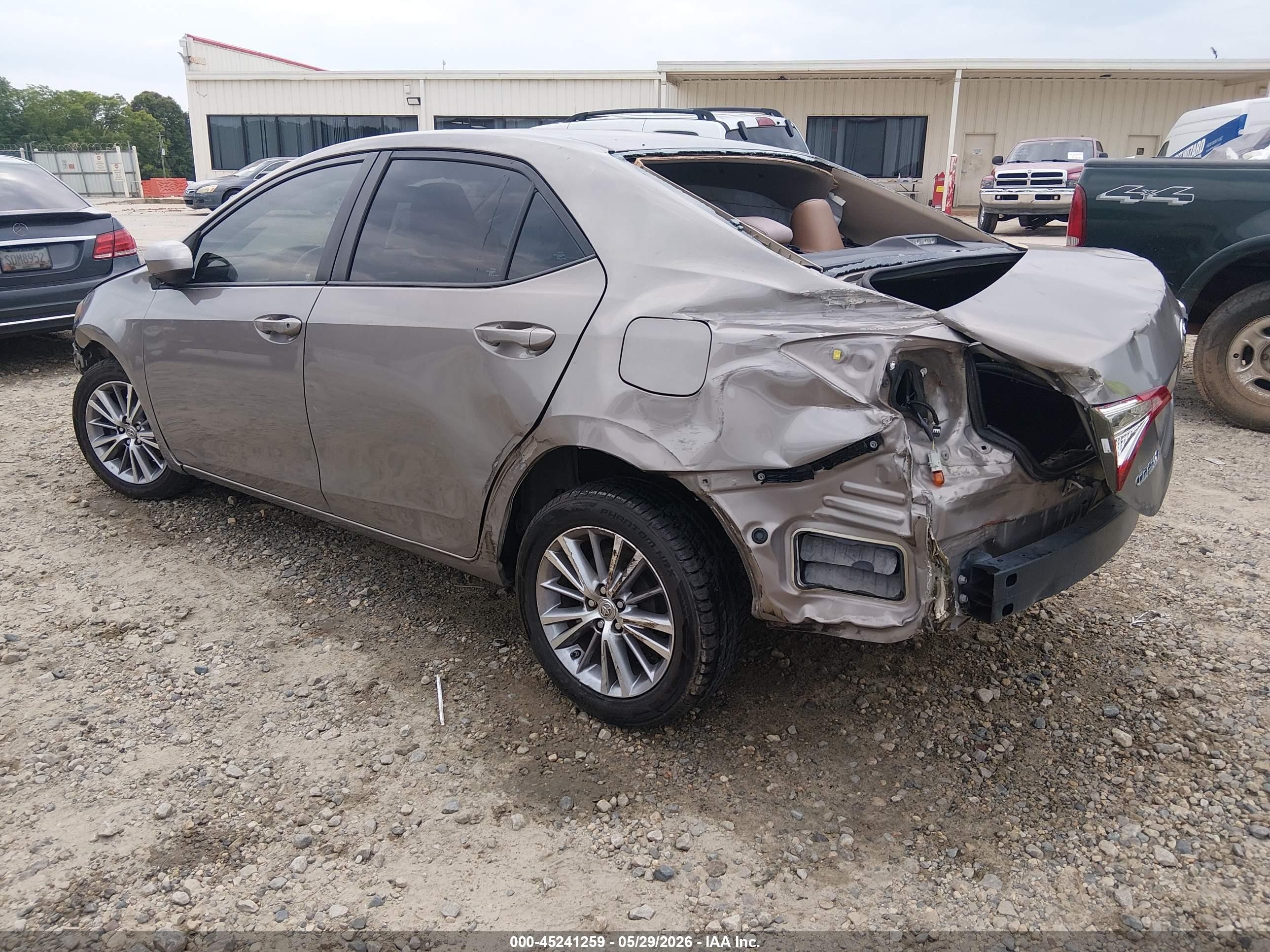 2014 Toyota Corolla Le Plus Brown vin: 5YFBURHE4EP067666