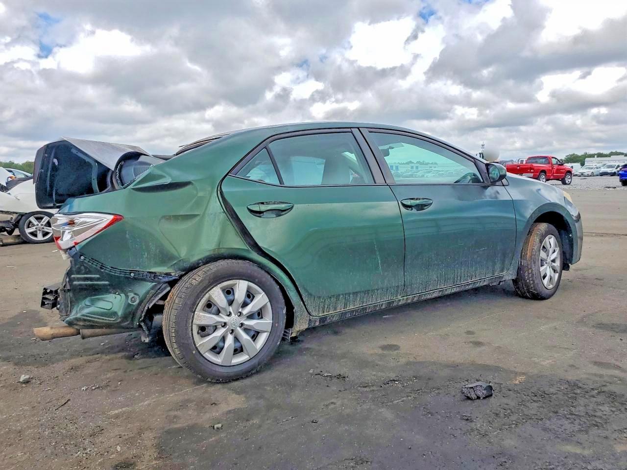 2014 Toyota Corolla Le Green vin: 5YFBURHE4EP092793