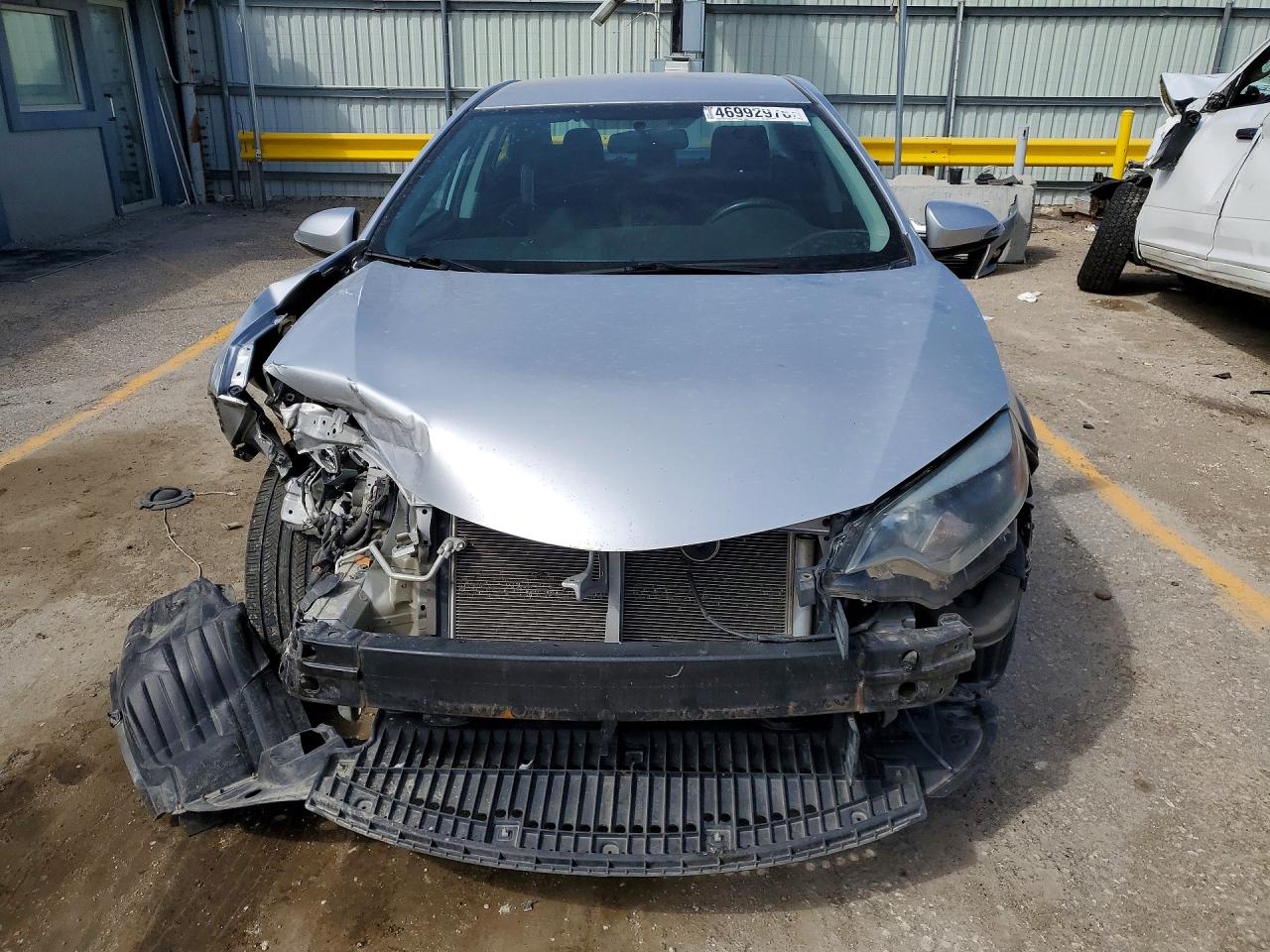 2014 Toyota Corolla S Silver vin: 5YFBURHE4EP093913