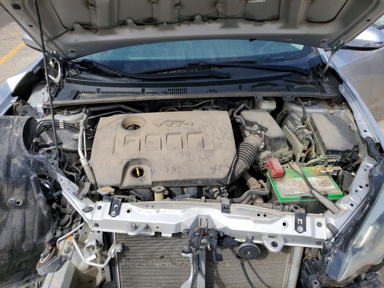 2014 Toyota Corolla S Silver vin: 5YFBURHE4EP093913