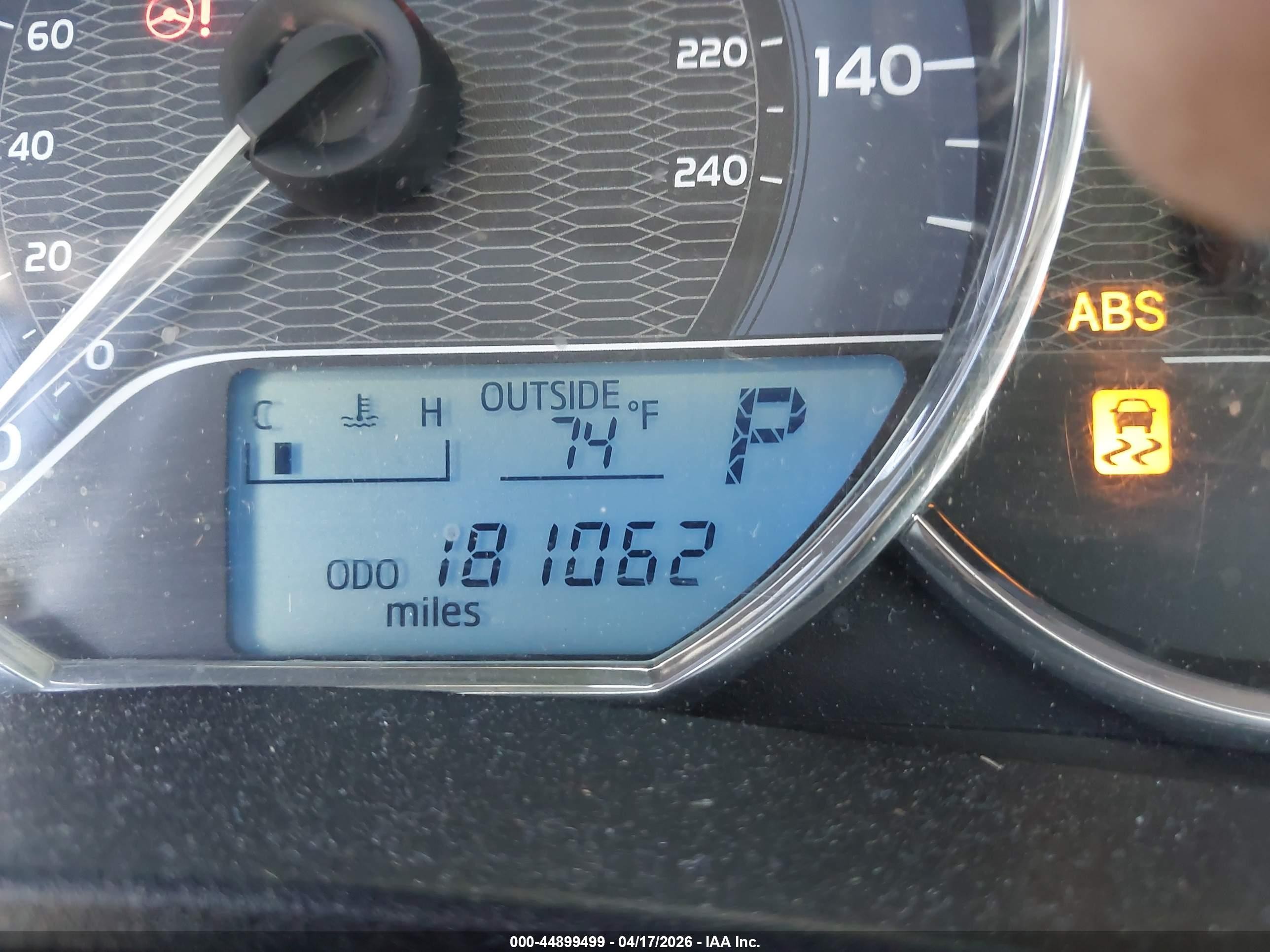 2014 Toyota Corolla Le Plus Gray vin: 5YFBURHE4EP094043