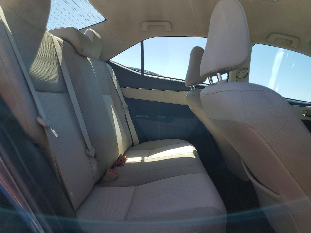 2014 Toyota Corolla Le Gray vin: 5YFBURHE4EP104294