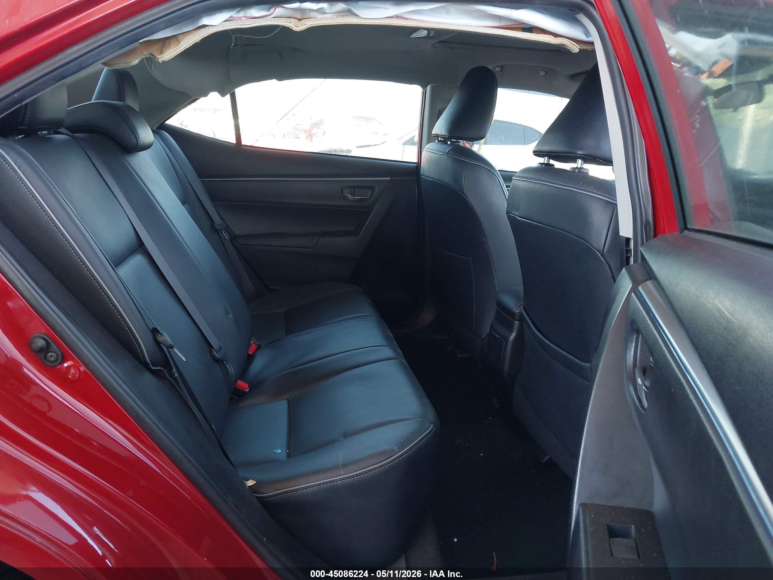 2014 Toyota Corolla Le Premium Red vin: 5YFBURHE4EP109575