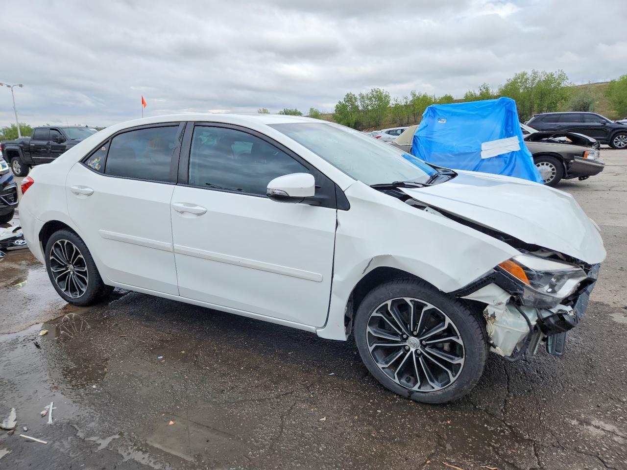 2014 Toyota Corolla S Plus Белый vin: 5YFBURHE4EP109947