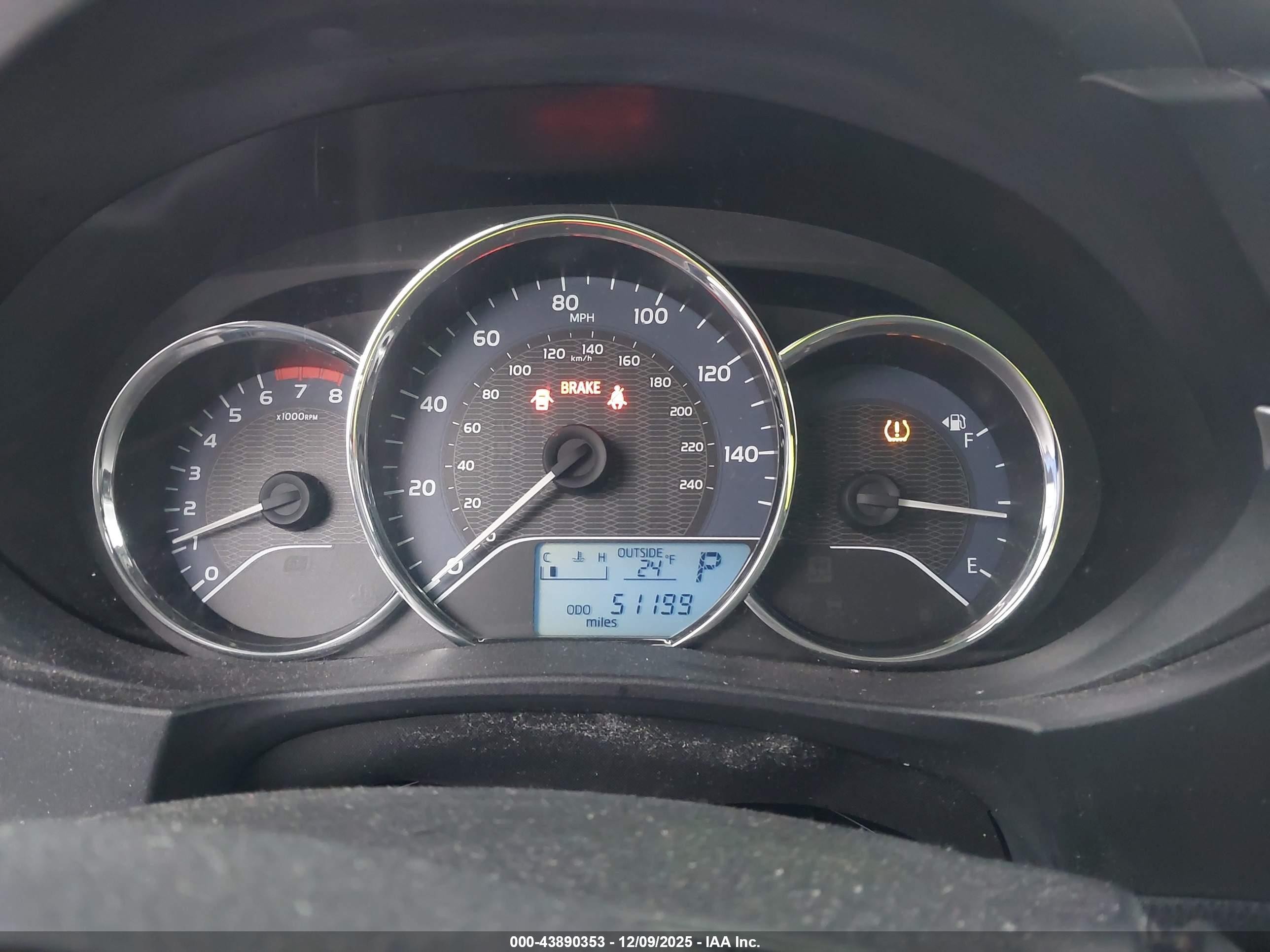 2014 Toyota Corolla Le Синий vin: 5YFBURHE4EP131575