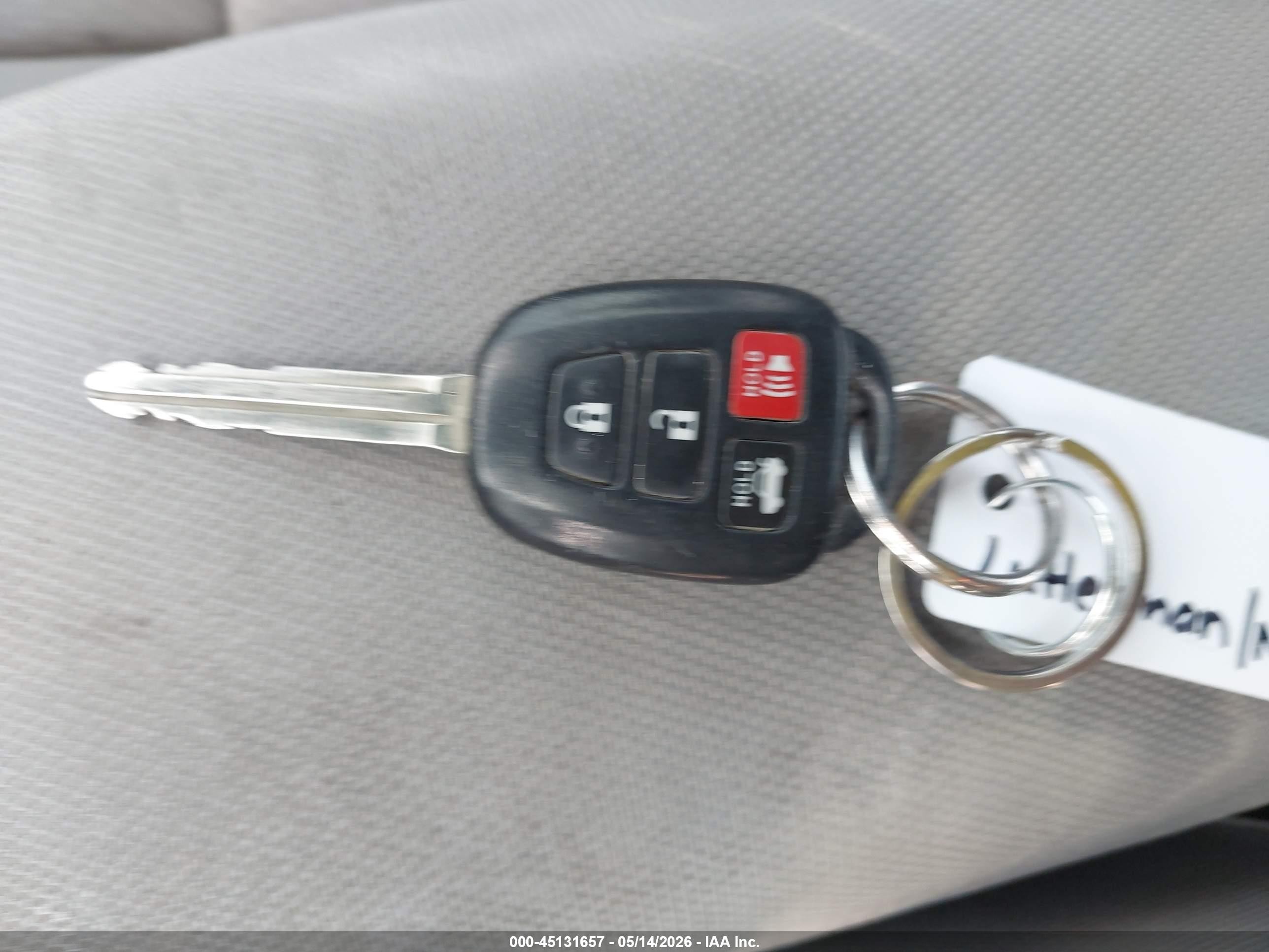 2014 Toyota Corolla Le Blue vin: 5YFBURHE4EP133407