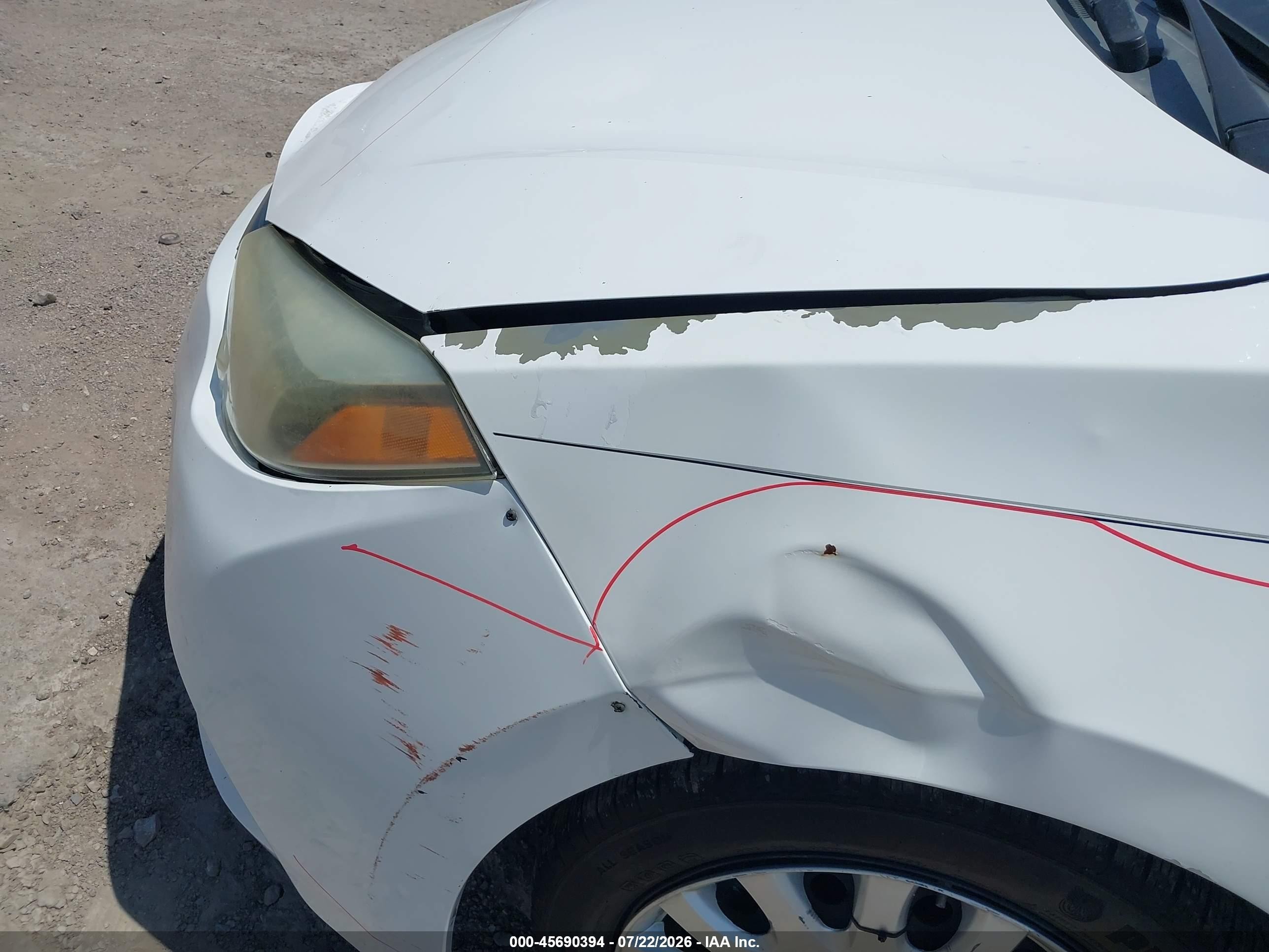 2014 Toyota Corolla Le White vin: 5YFBURHE4EP160221
