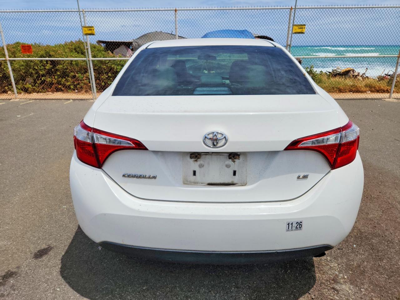 2015 Toyota Corolla L White vin: 5YFBURHE4FP195262