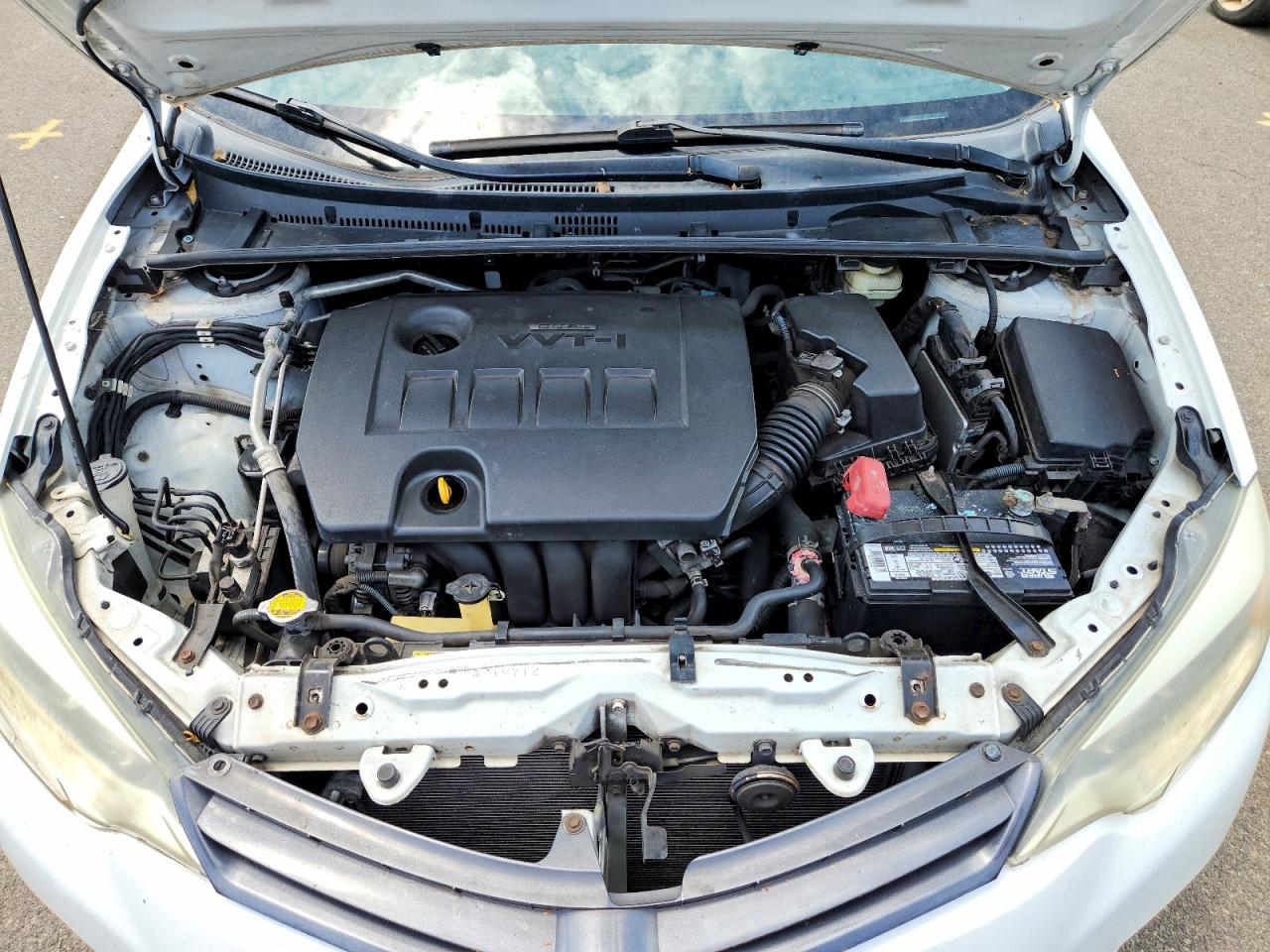 2015 Toyota Corolla L White vin: 5YFBURHE4FP195262
