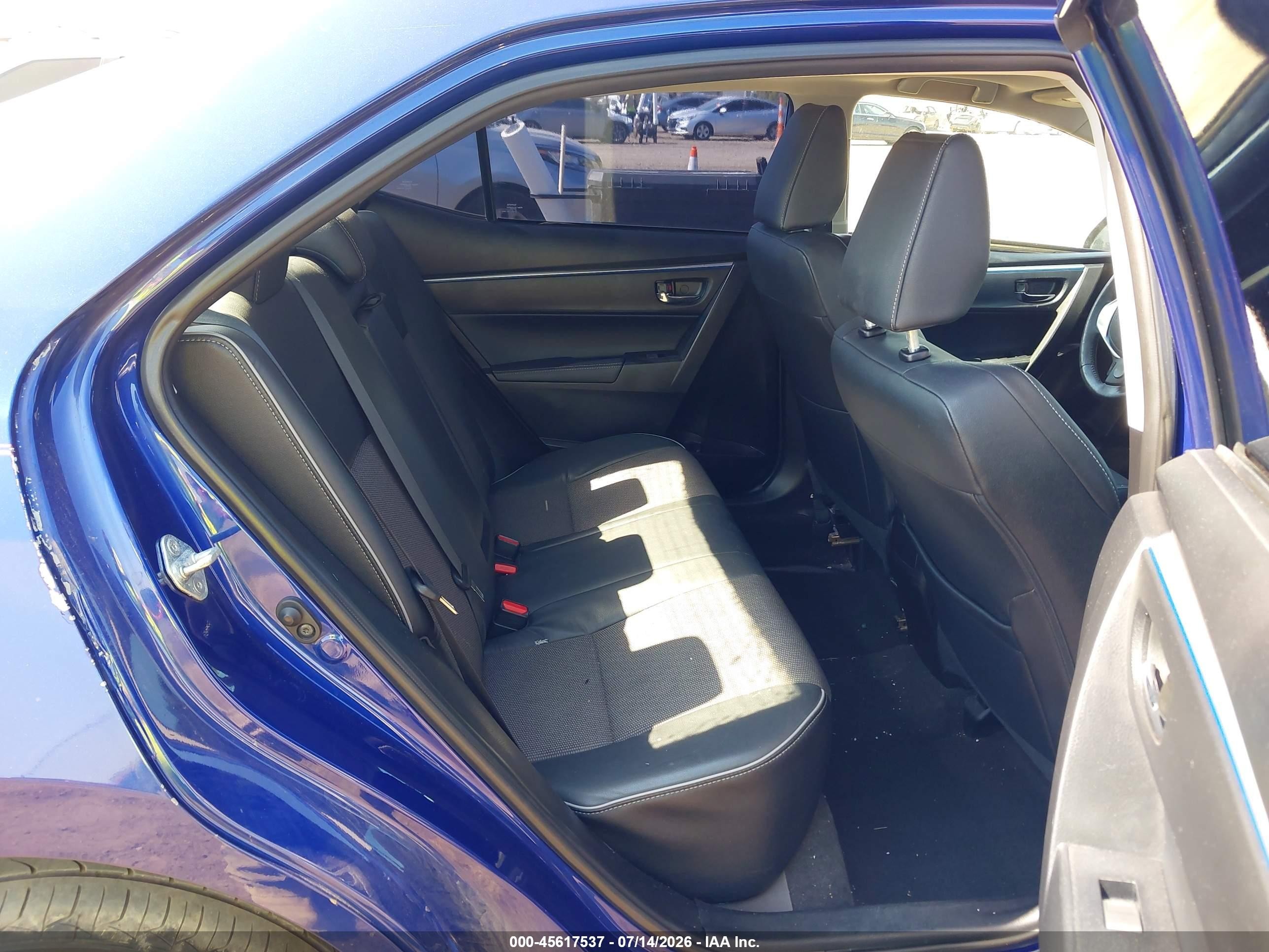 2015 Toyota Corolla S Plus Синий vin: 5YFBURHE4FP197366