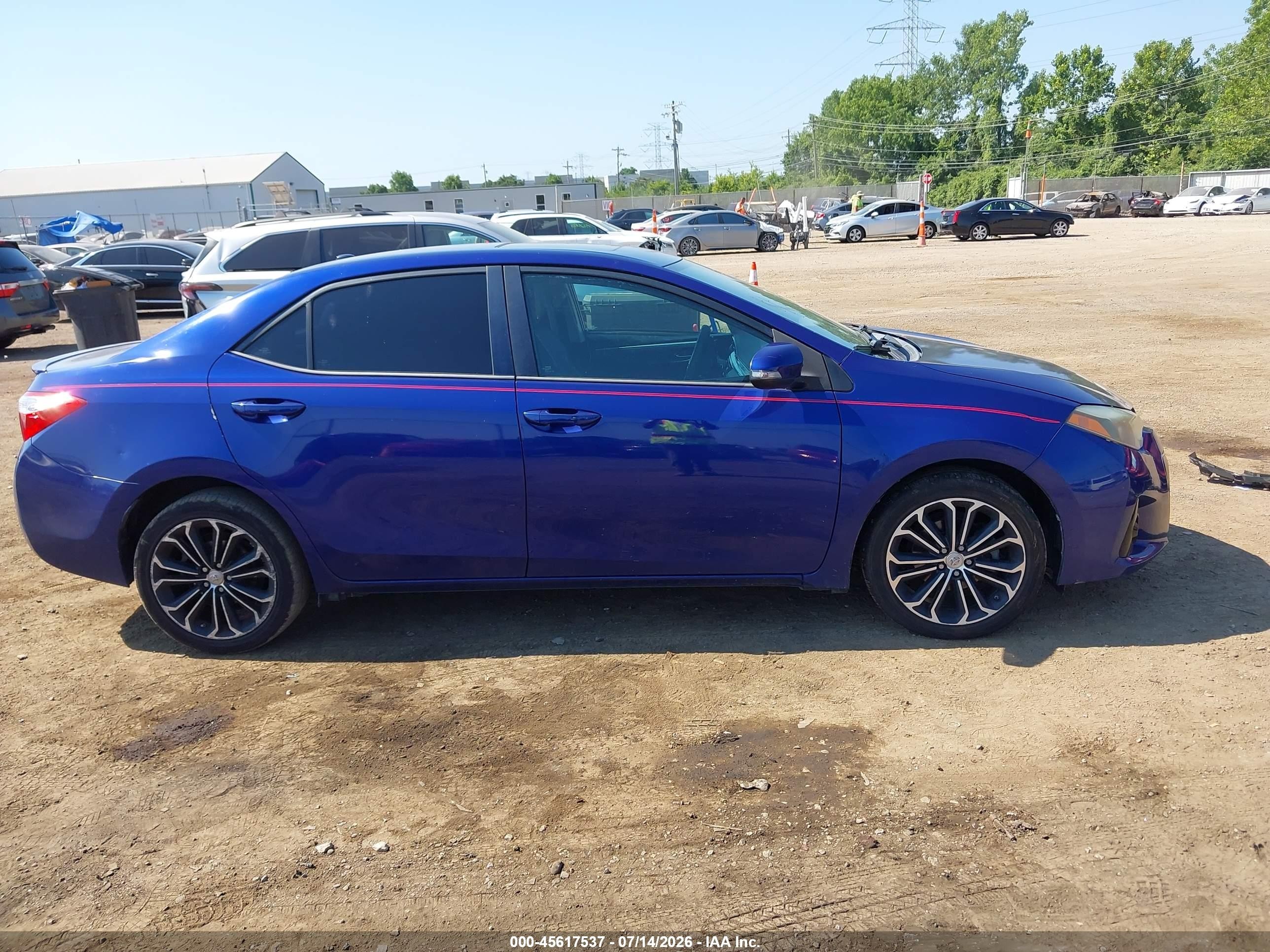 2015 Toyota Corolla S Plus Синий vin: 5YFBURHE4FP197366