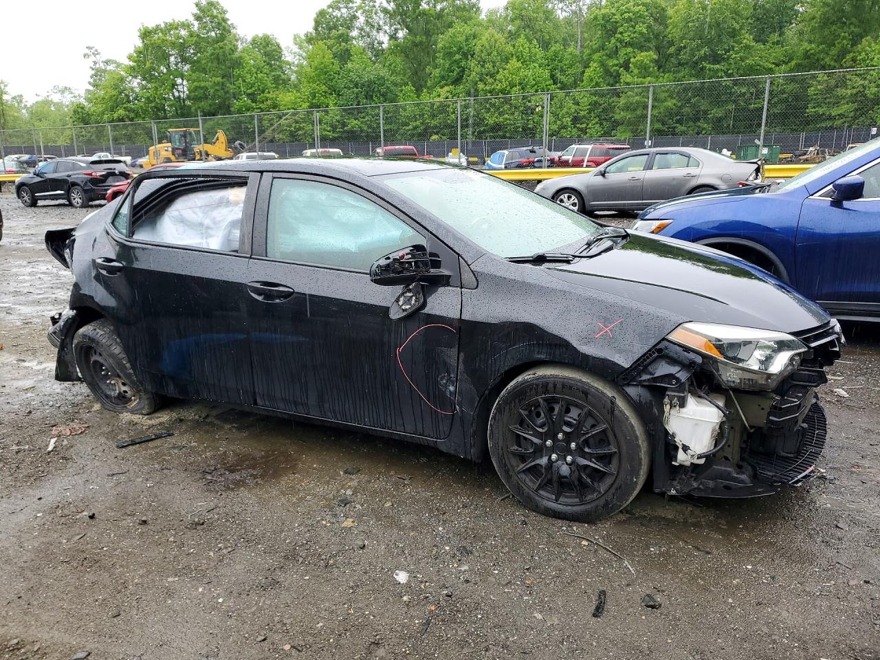 2015 Toyota Corolla Le Black vin: 5YFBURHE4FP205434