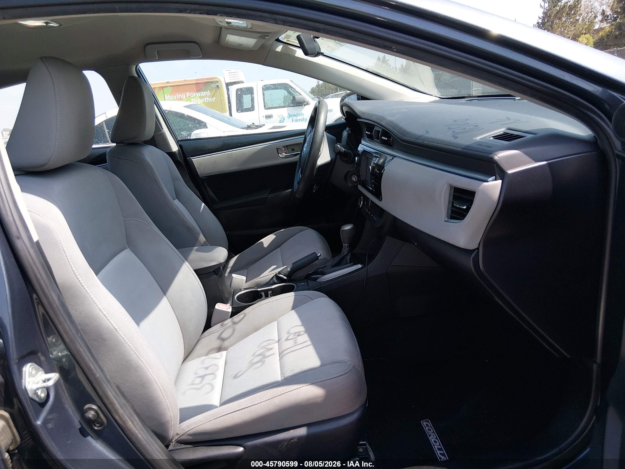 2015 Toyota Corolla Le Gray vin: 5YFBURHE4FP229295