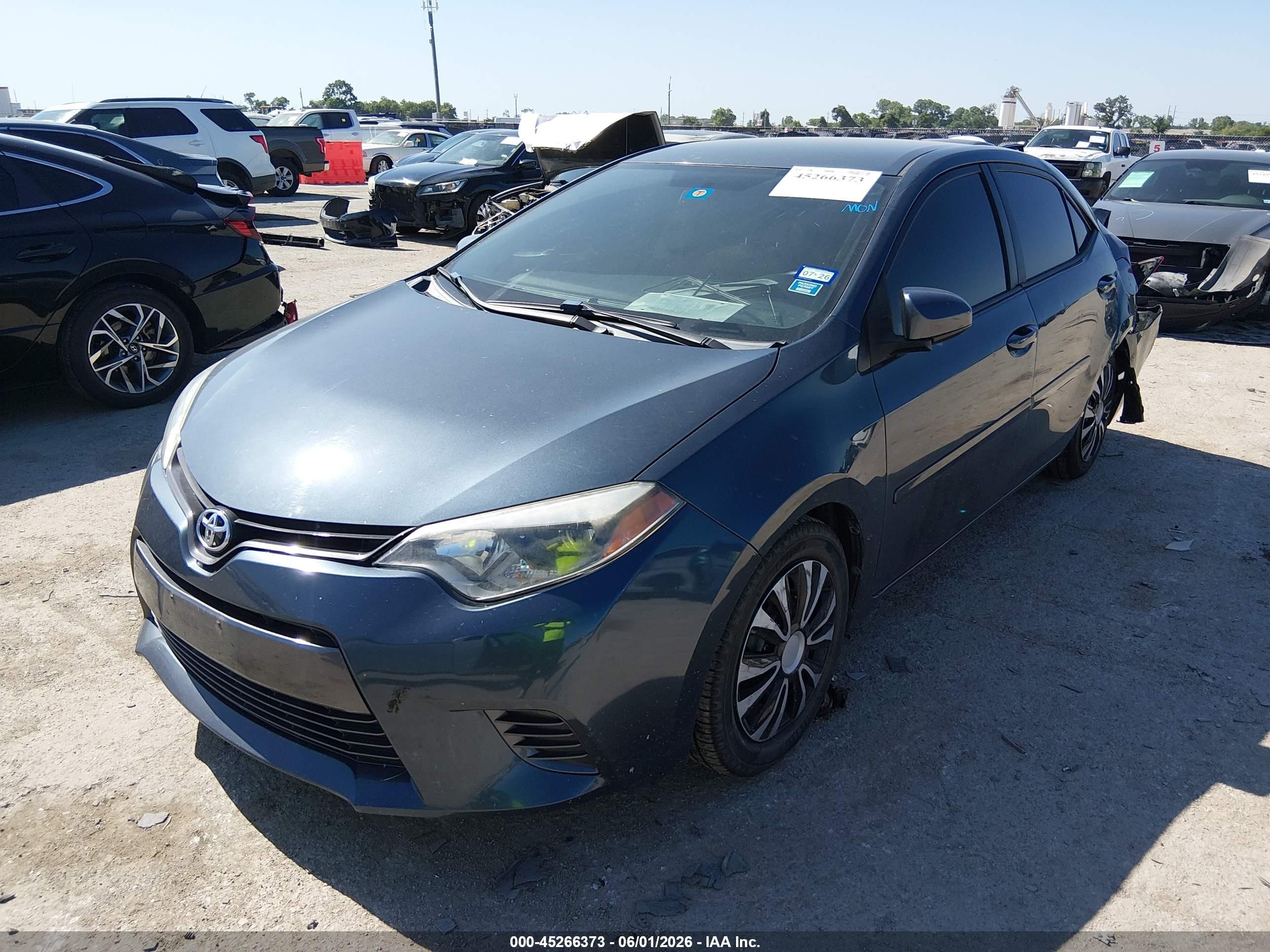 2015 Toyota Corolla Le Blue vin: 5YFBURHE4FP240992