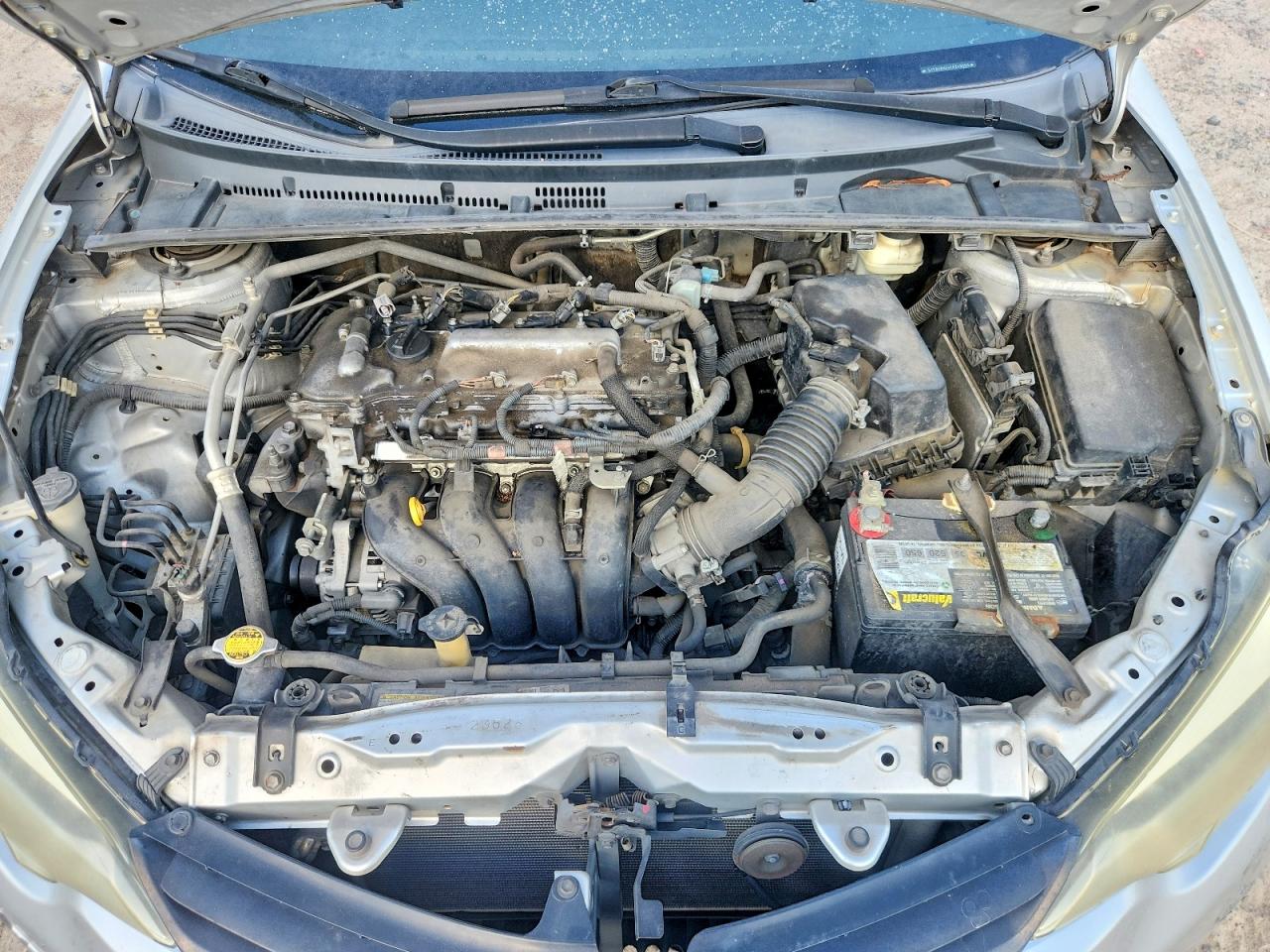 2015 Toyota Corolla L Silver vin: 5YFBURHE4FP249059
