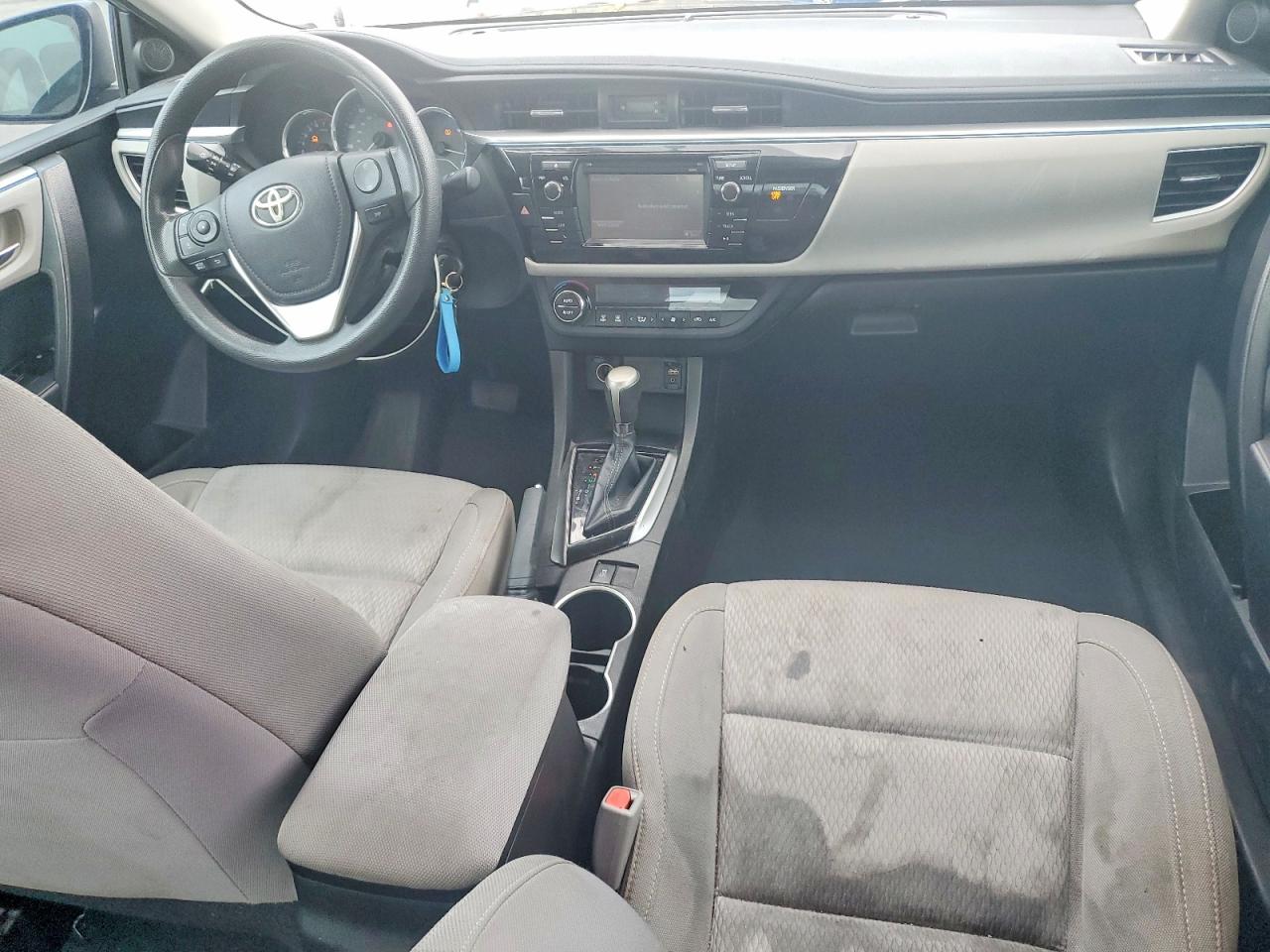 2015 Toyota Corolla Le Plus Silver vin: 5YFBURHE4FP250714