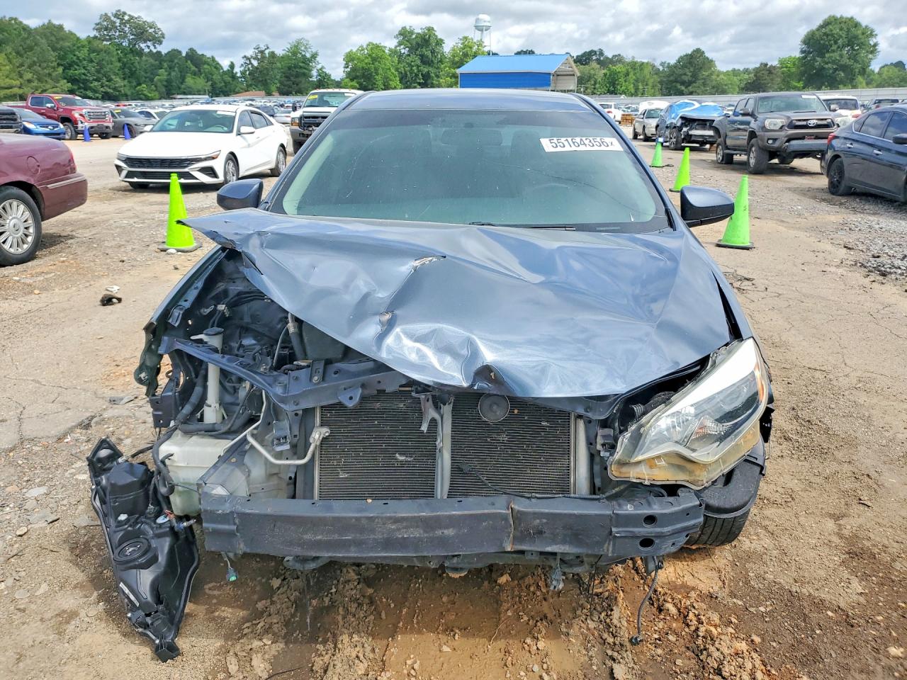 2015 Toyota Corolla Le Plus Blue vin: 5YFBURHE4FP259784