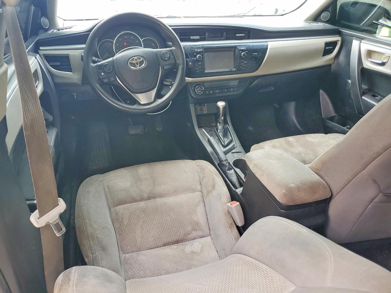 2015 Toyota Corolla Le Plus Blue vin: 5YFBURHE4FP259784