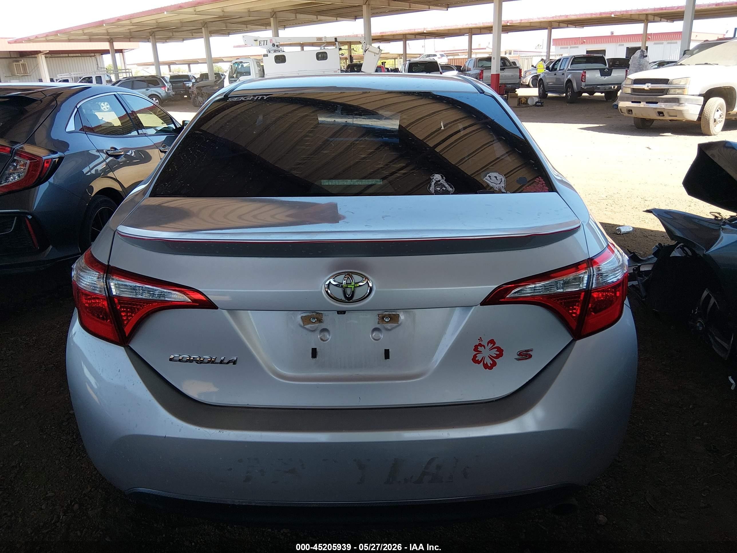 2015 Toyota Corolla S Plus Silver vin: 5YFBURHE4FP261549