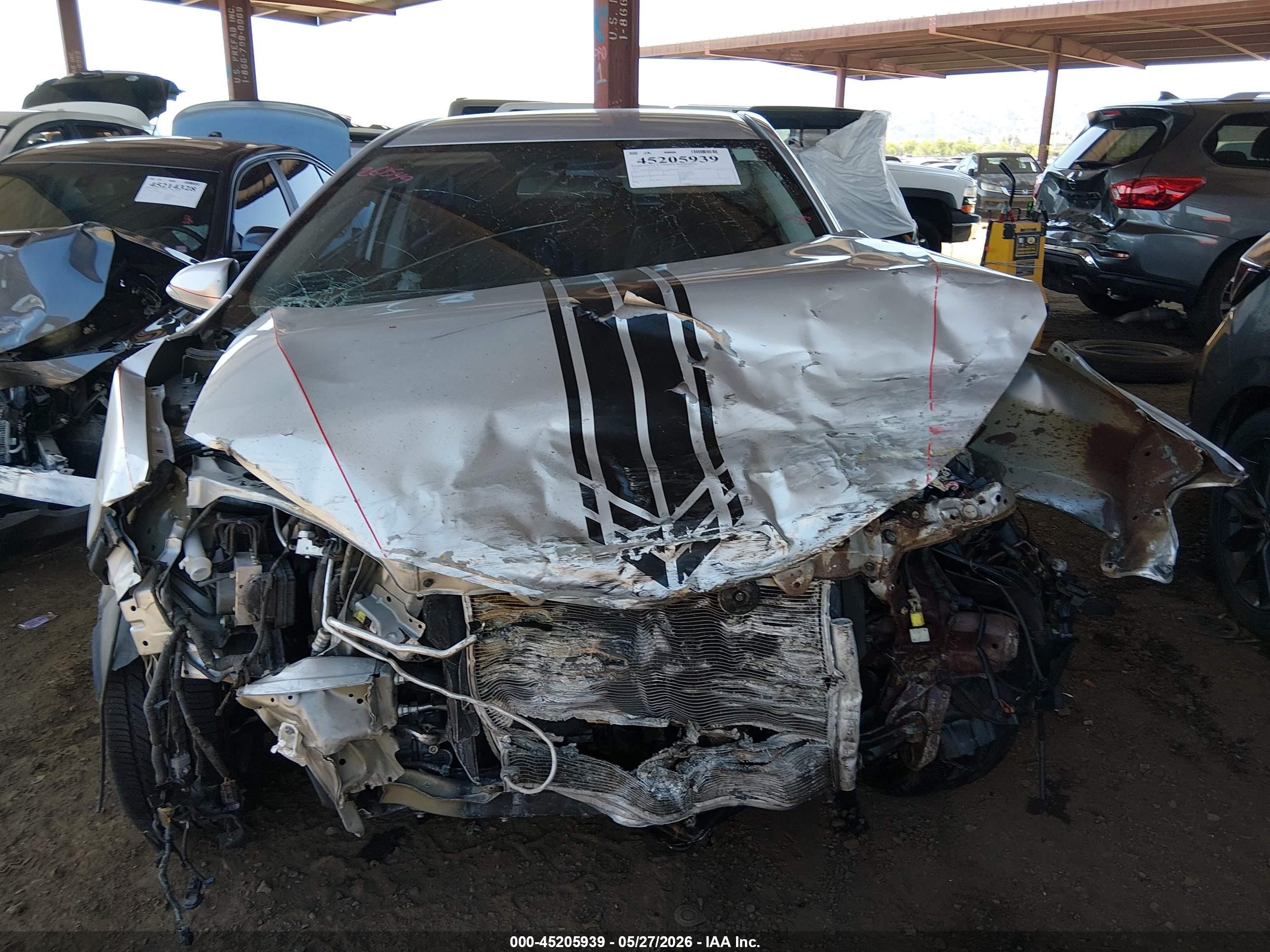 2015 Toyota Corolla S Plus Silver vin: 5YFBURHE4FP261549