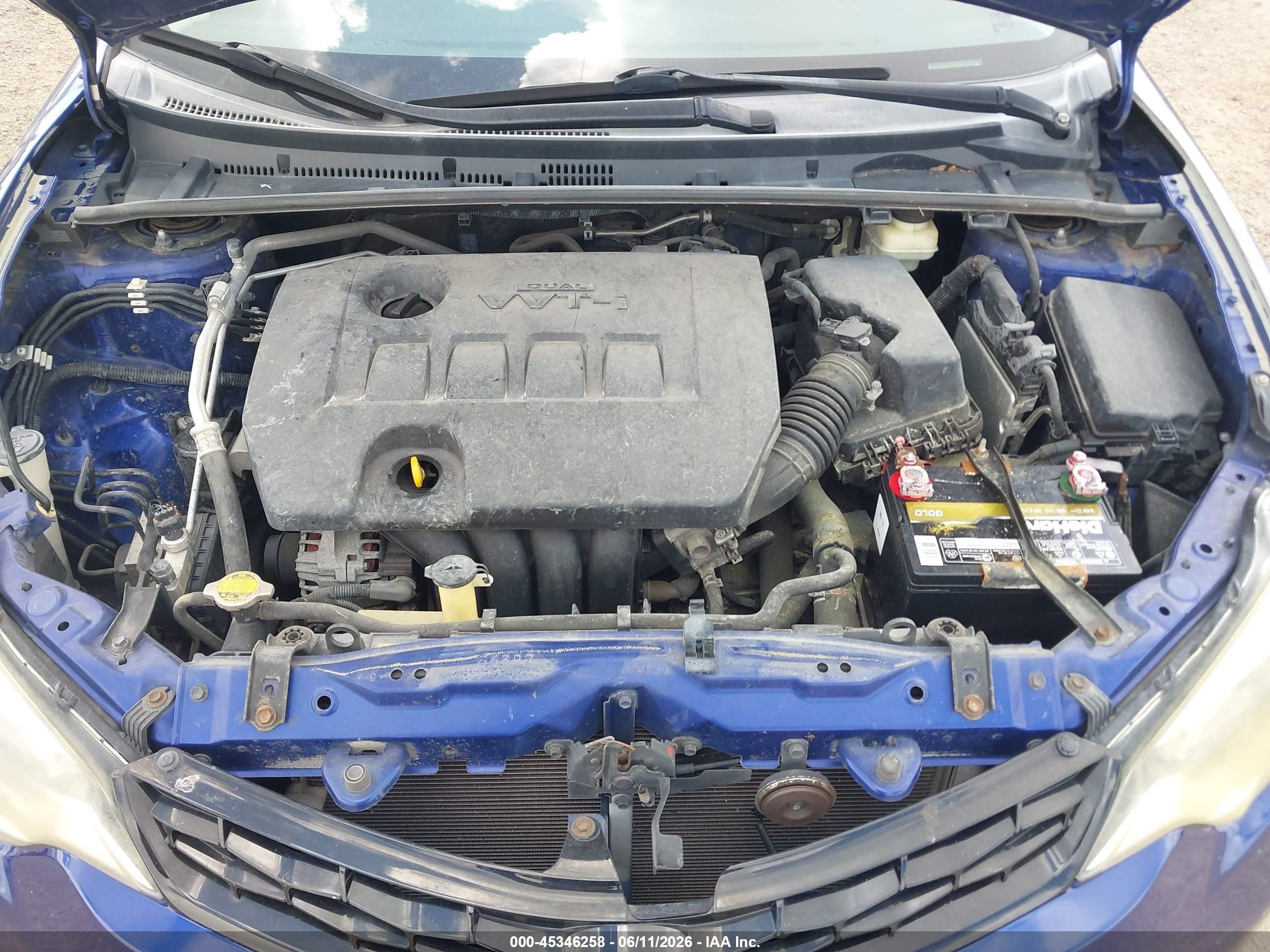 2015 Toyota Corolla S Plus Blue vin: 5YFBURHE4FP261910