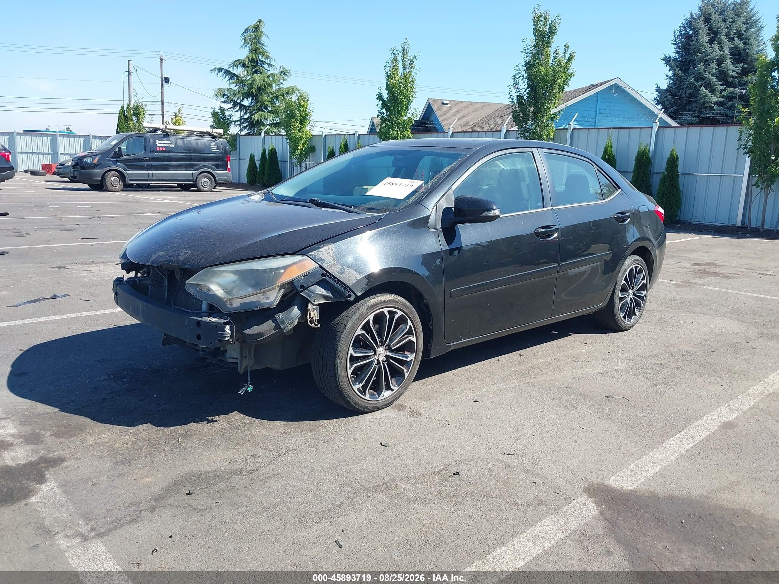 2015 Toyota Corolla S Plus Черный vin: 5YFBURHE4FP264385