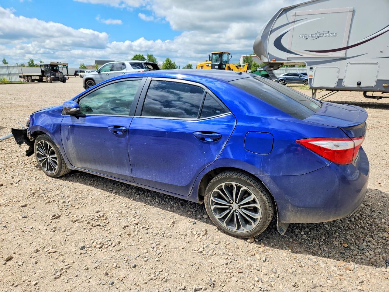 2015 Toyota Corolla S Premium Blue vin: 5YFBURHE4FP277590