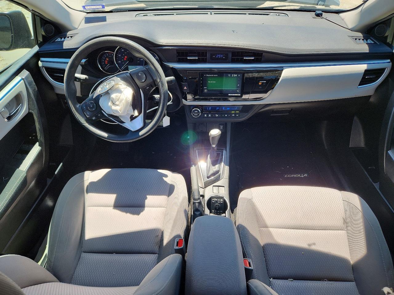 2015 Toyota Corolla Le Black vin: 5YFBURHE4FP278643