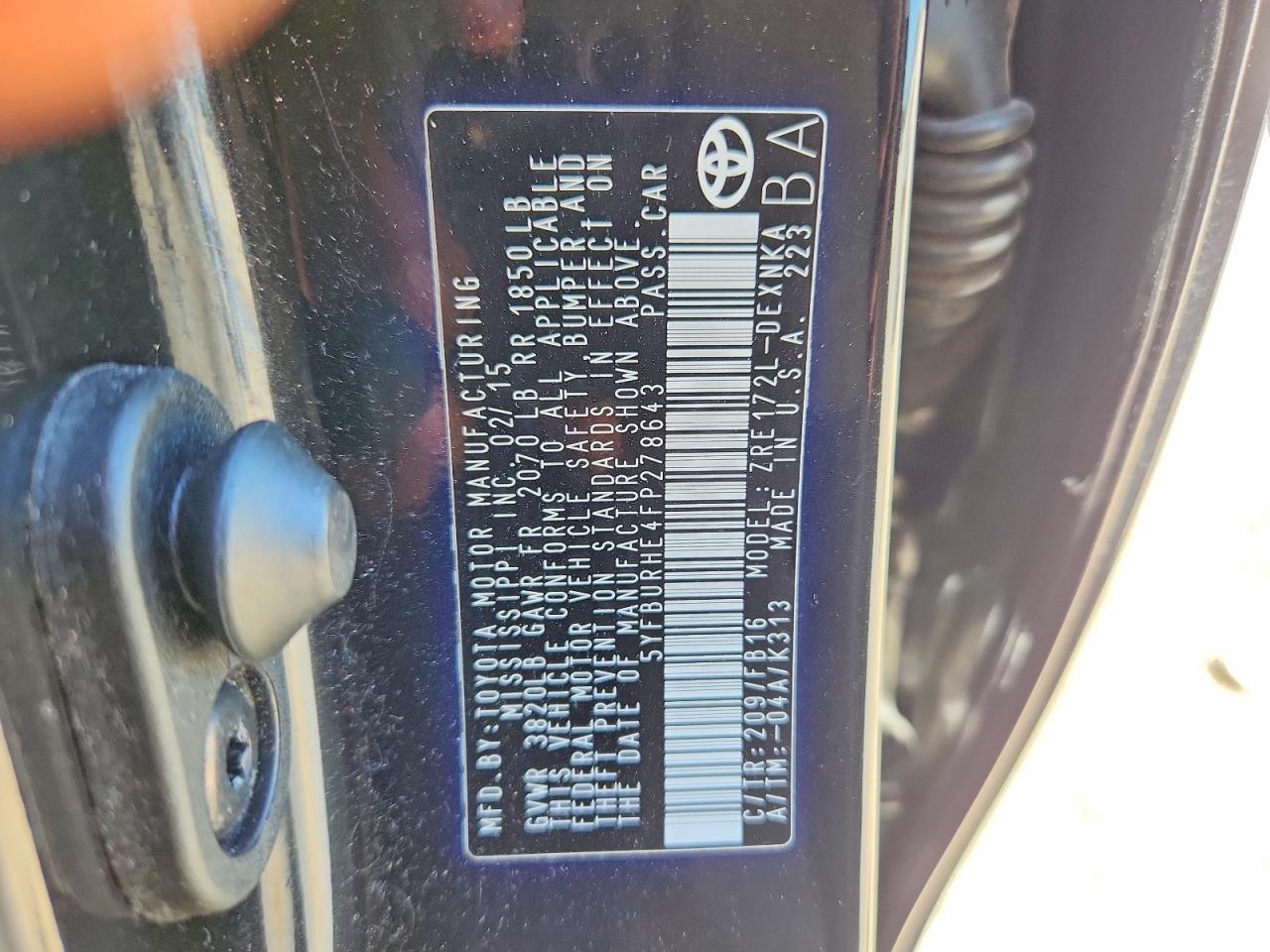 2015 Toyota Corolla Le Black vin: 5YFBURHE4FP278643