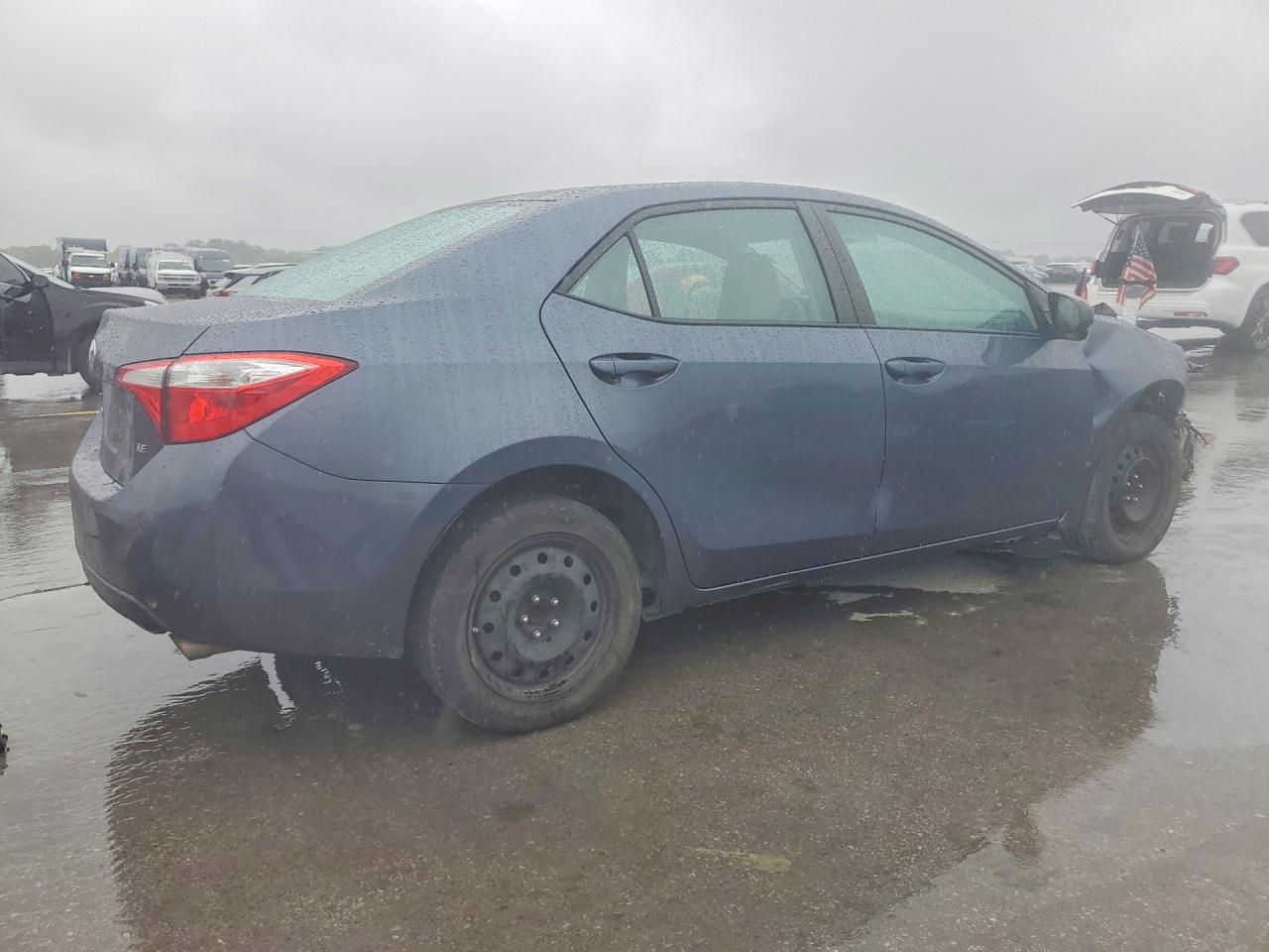 2015 Toyota Corolla Le Blue vin: 5YFBURHE4FP278755