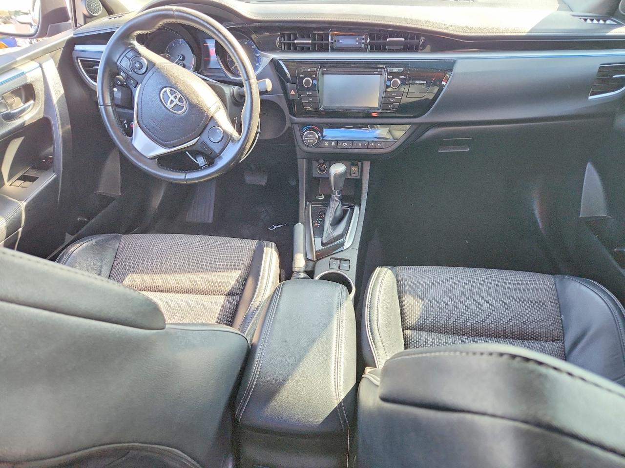 2015 Toyota Corolla S Plus Black vin: 5YFBURHE4FP281414
