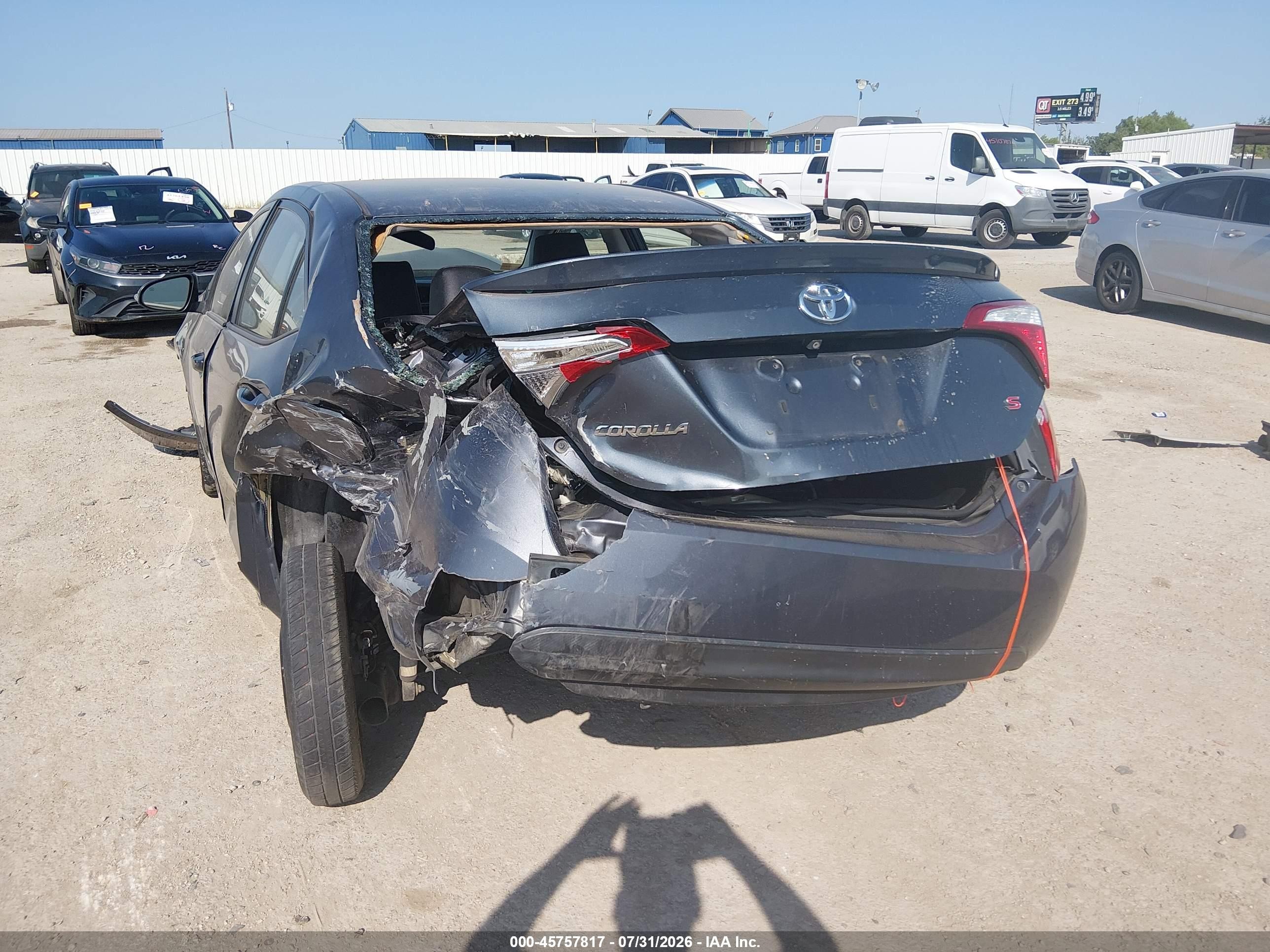 2015 Toyota Corolla S Plus Blue vin: 5YFBURHE4FP286841
