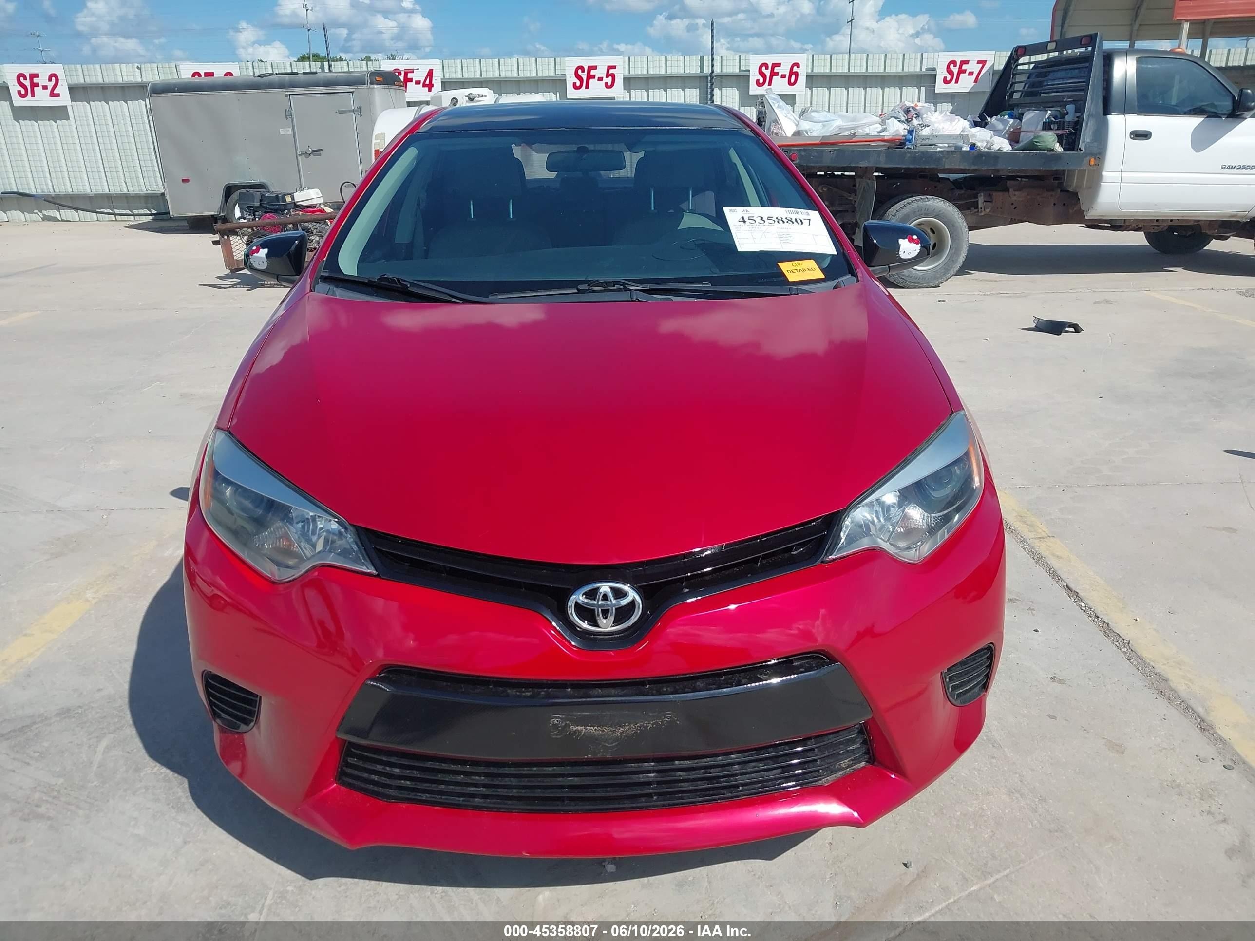 2015 Toyota Corolla Le Red vin: 5YFBURHE4FP295619