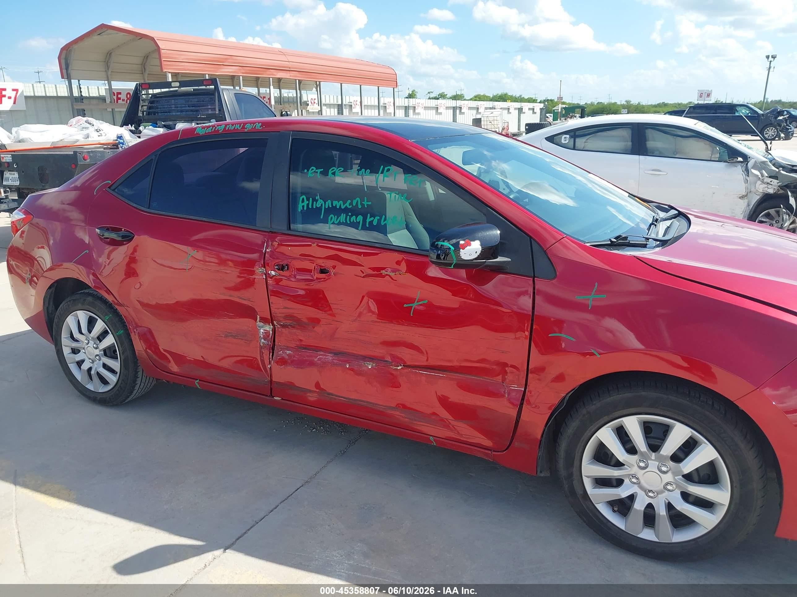 2015 Toyota Corolla Le Red vin: 5YFBURHE4FP295619