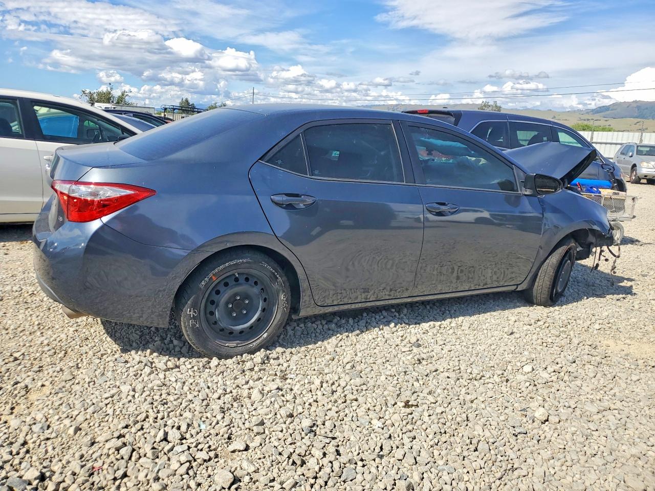 2015 Toyota Corolla Le Teal vin: 5YFBURHE4FP301600